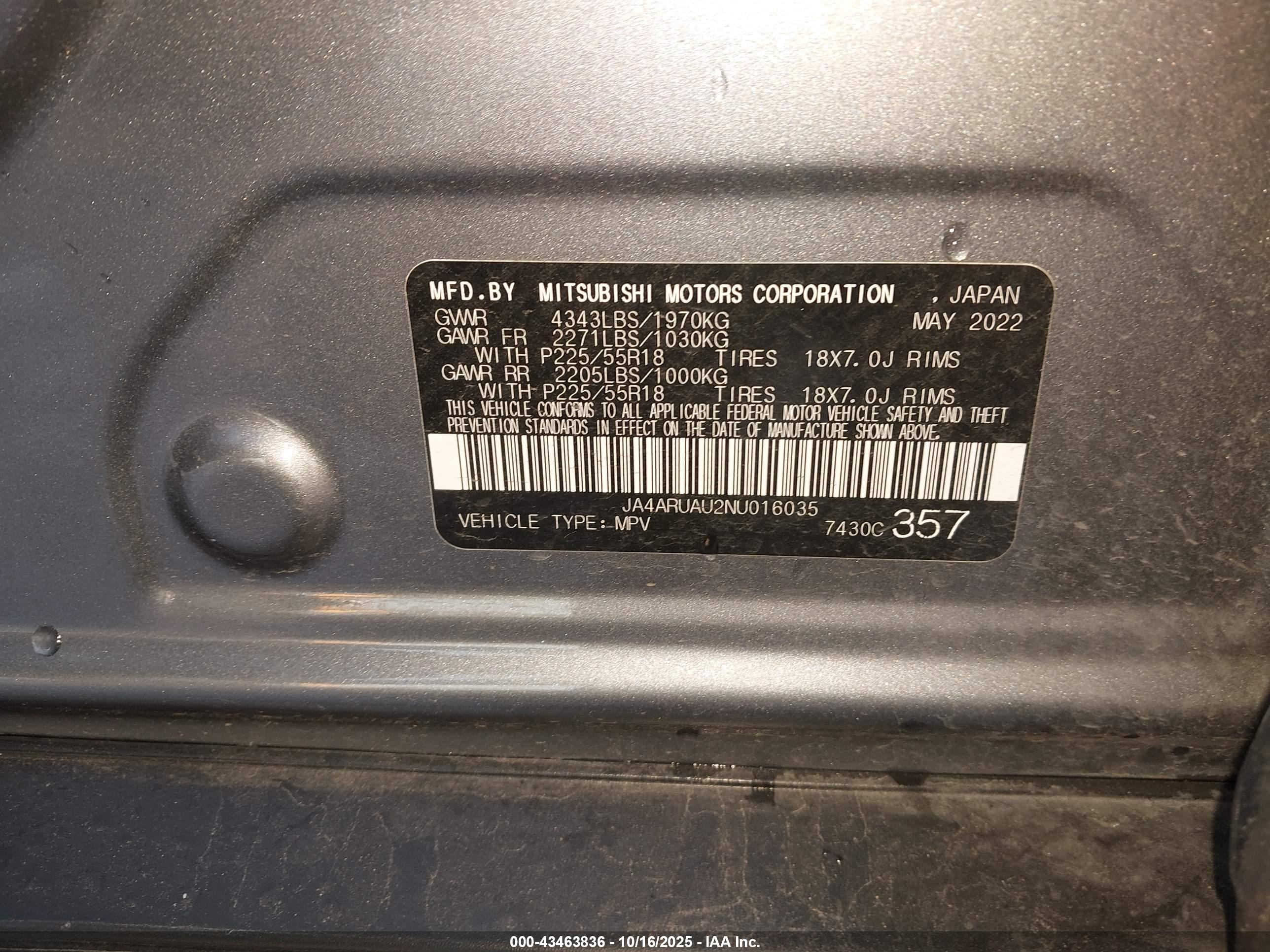 MITSUBISHI OUTLANDER image 9