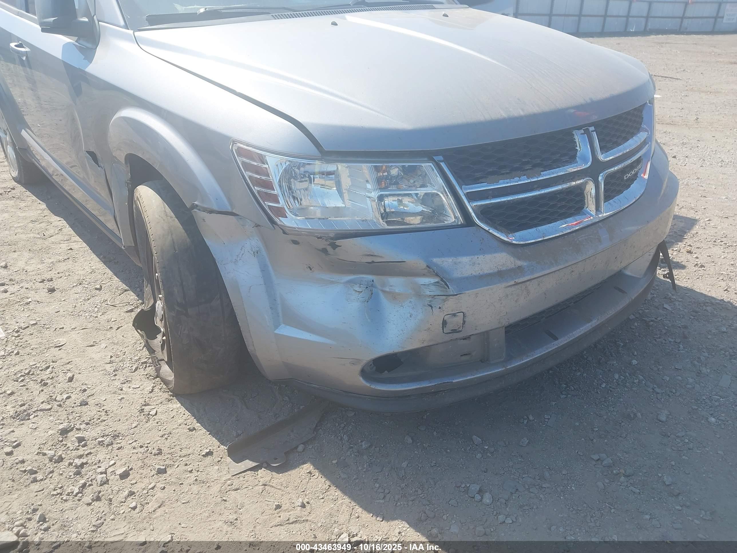 DODGE JOURNEY image 6