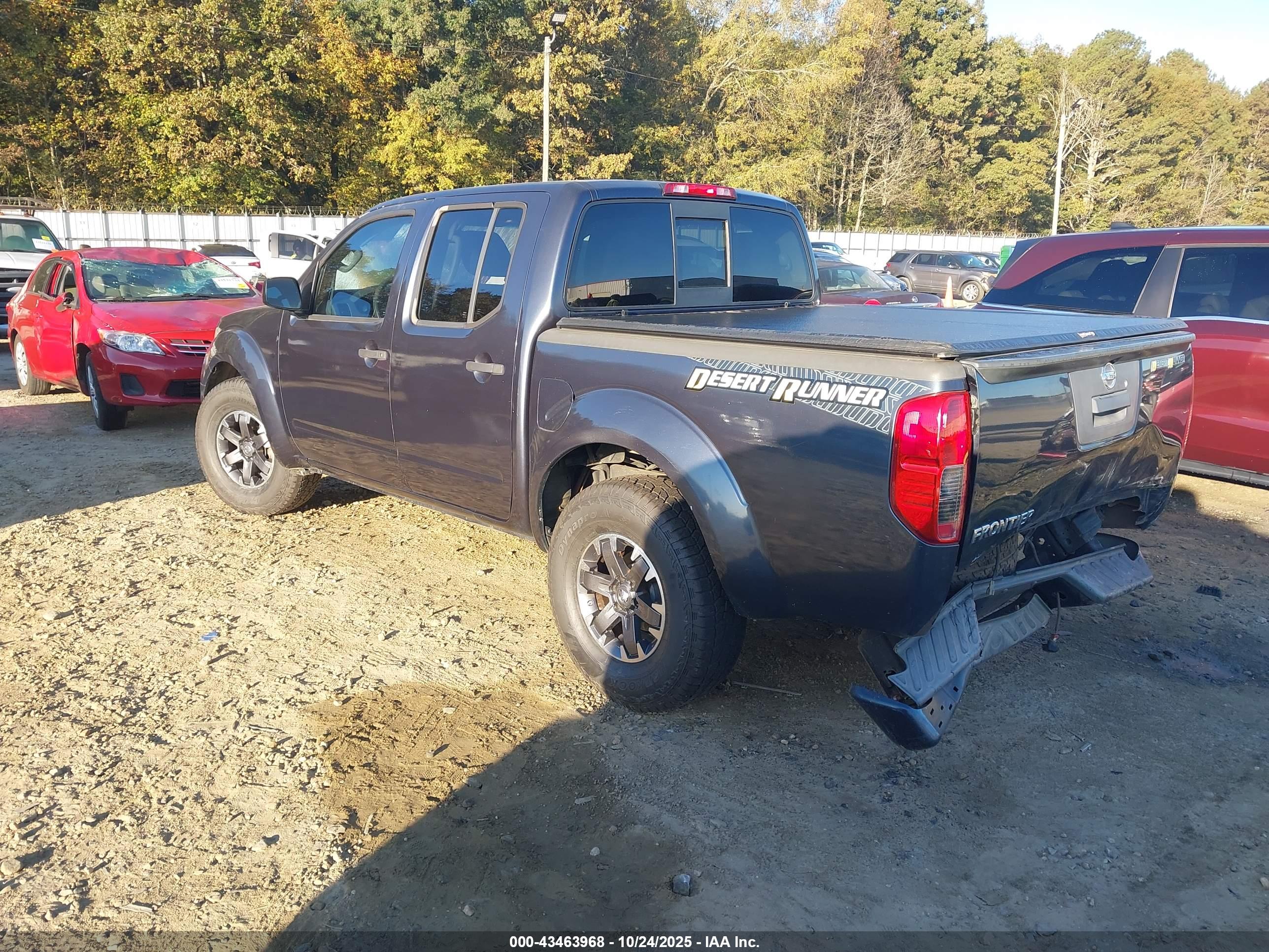 NISSAN FRONTIER image 3