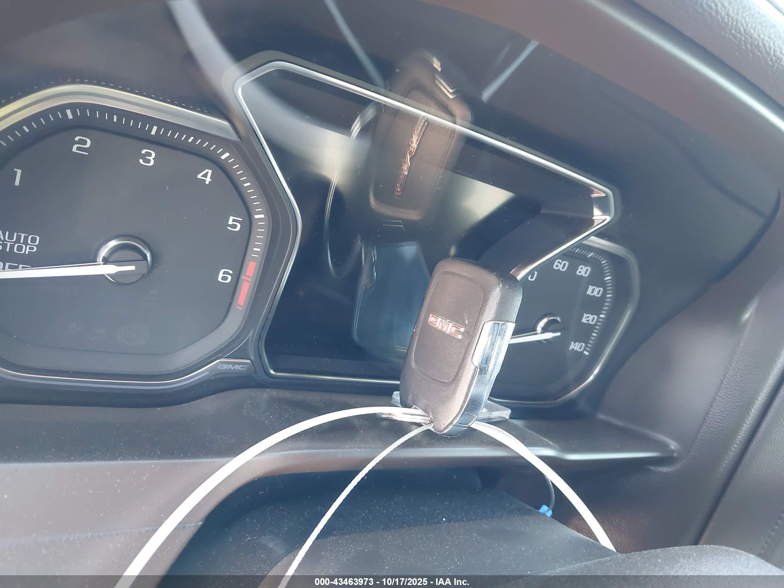 GMC SIERRA image 11