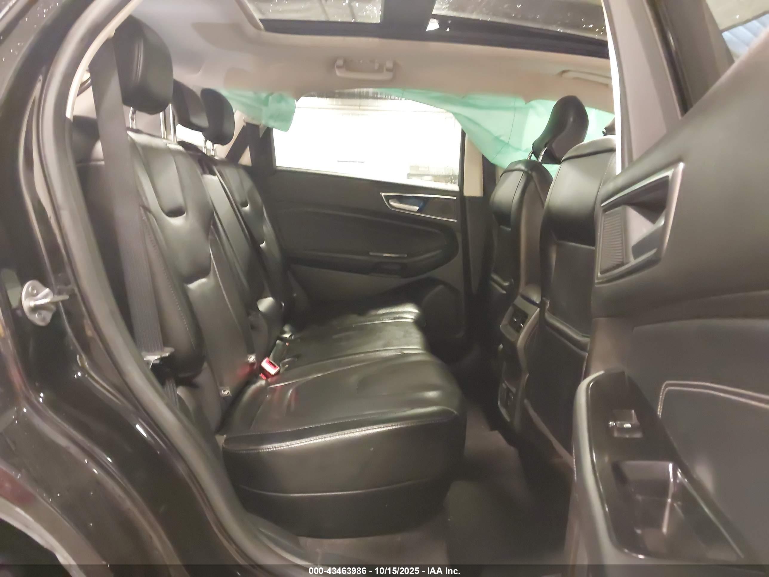 FORD EDGE image 8