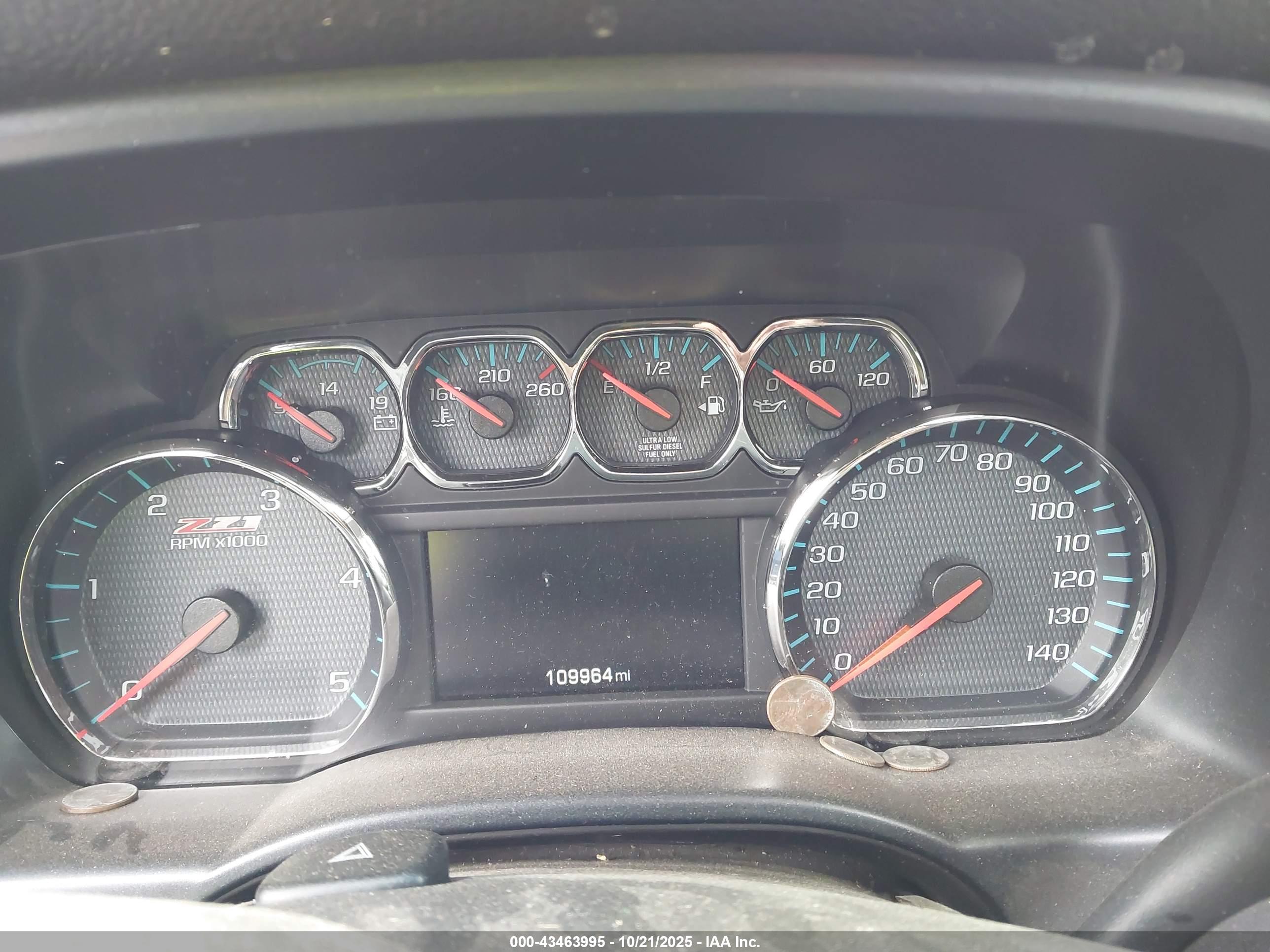 CHEVROLET SILVERADO image 7