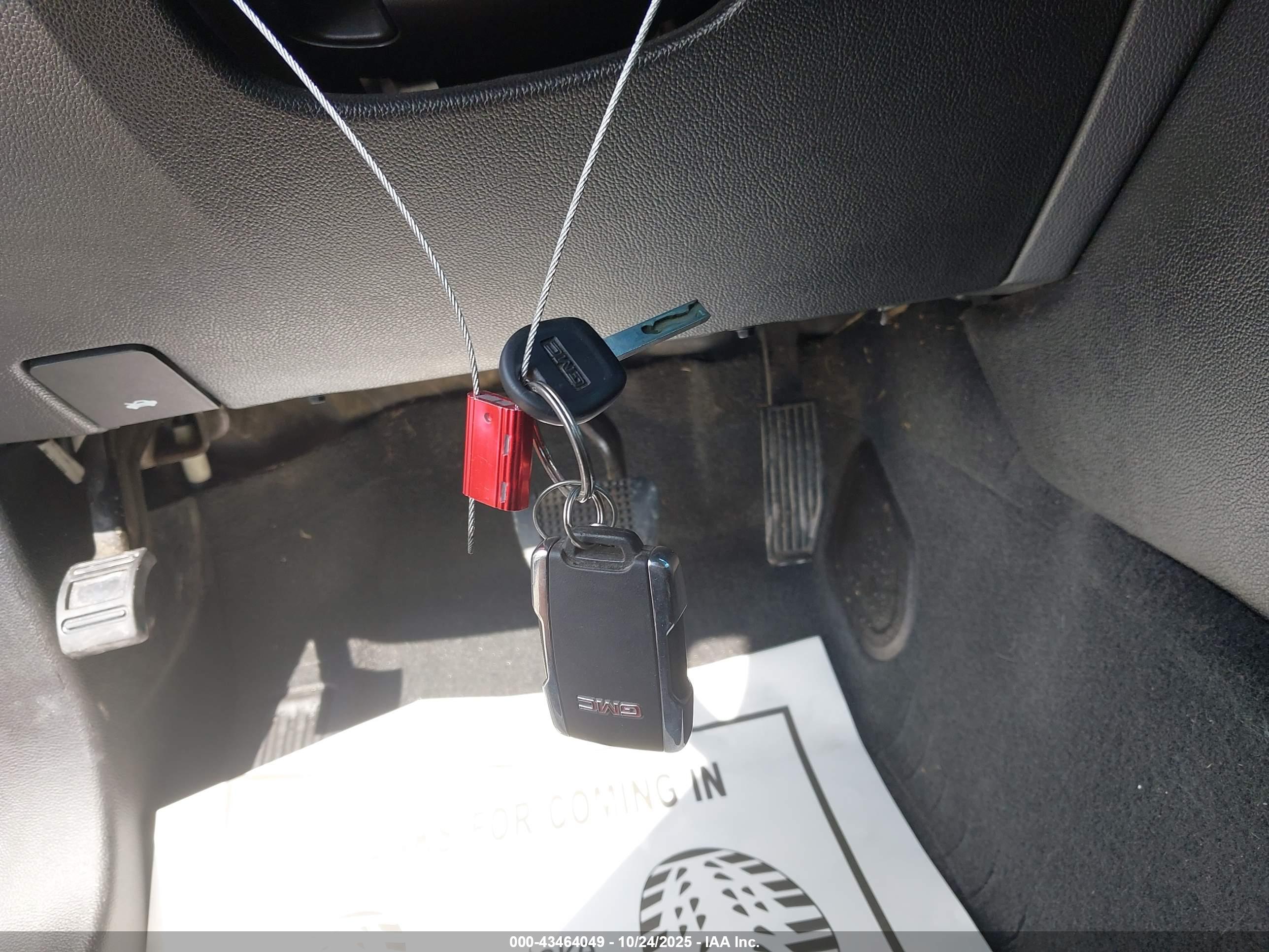 GMC CANYON image 11