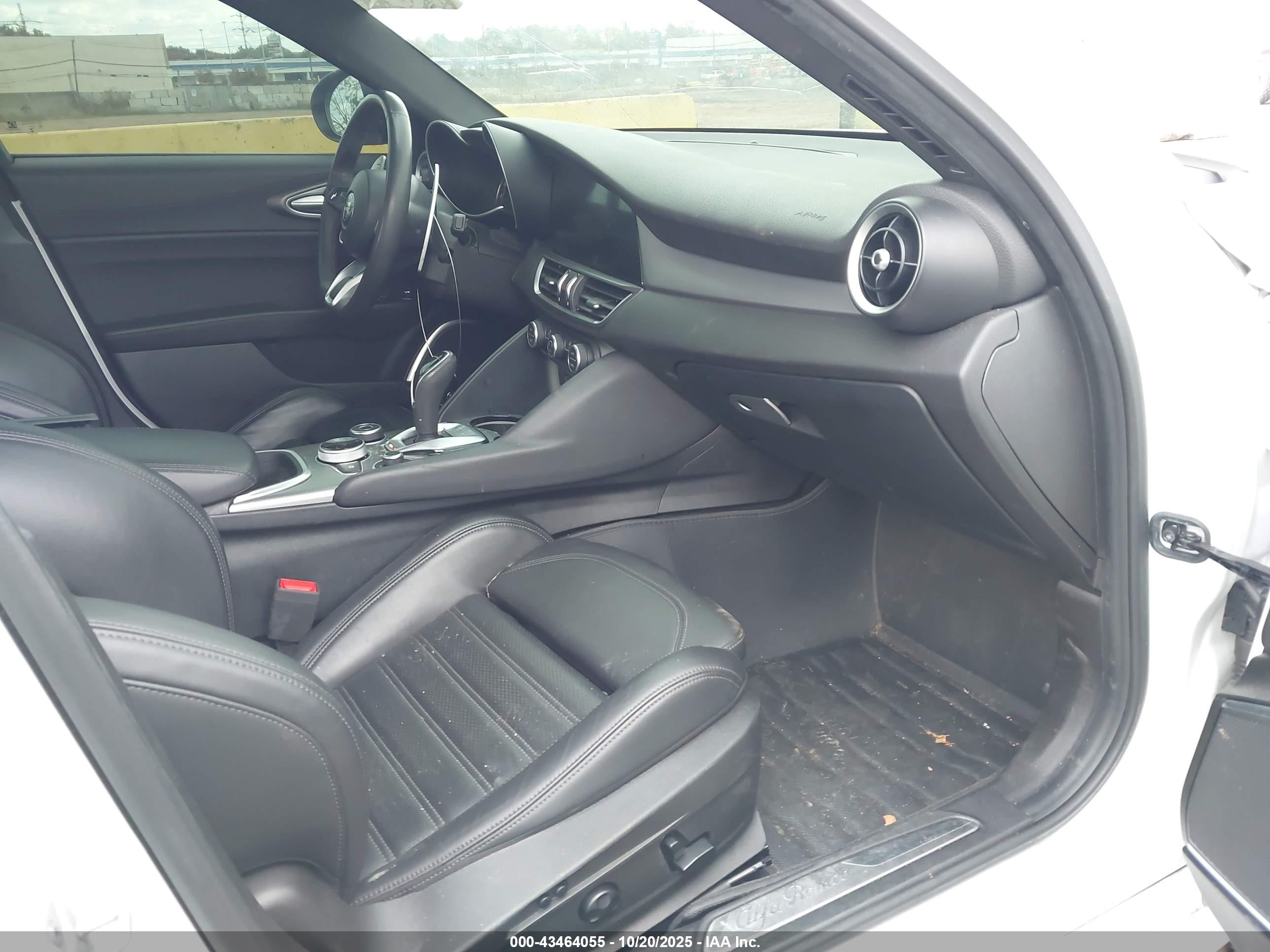 ALFA ROMEO image 5