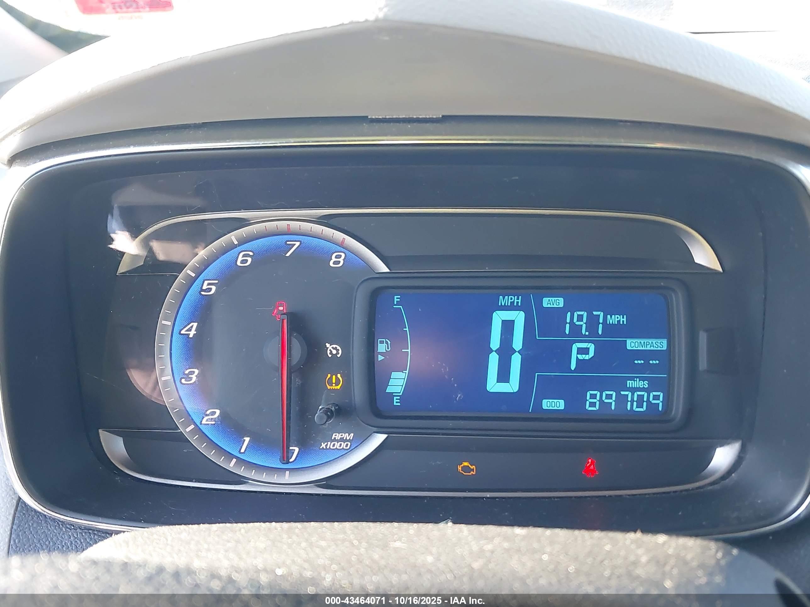 CHEVROLET TRAX image 7