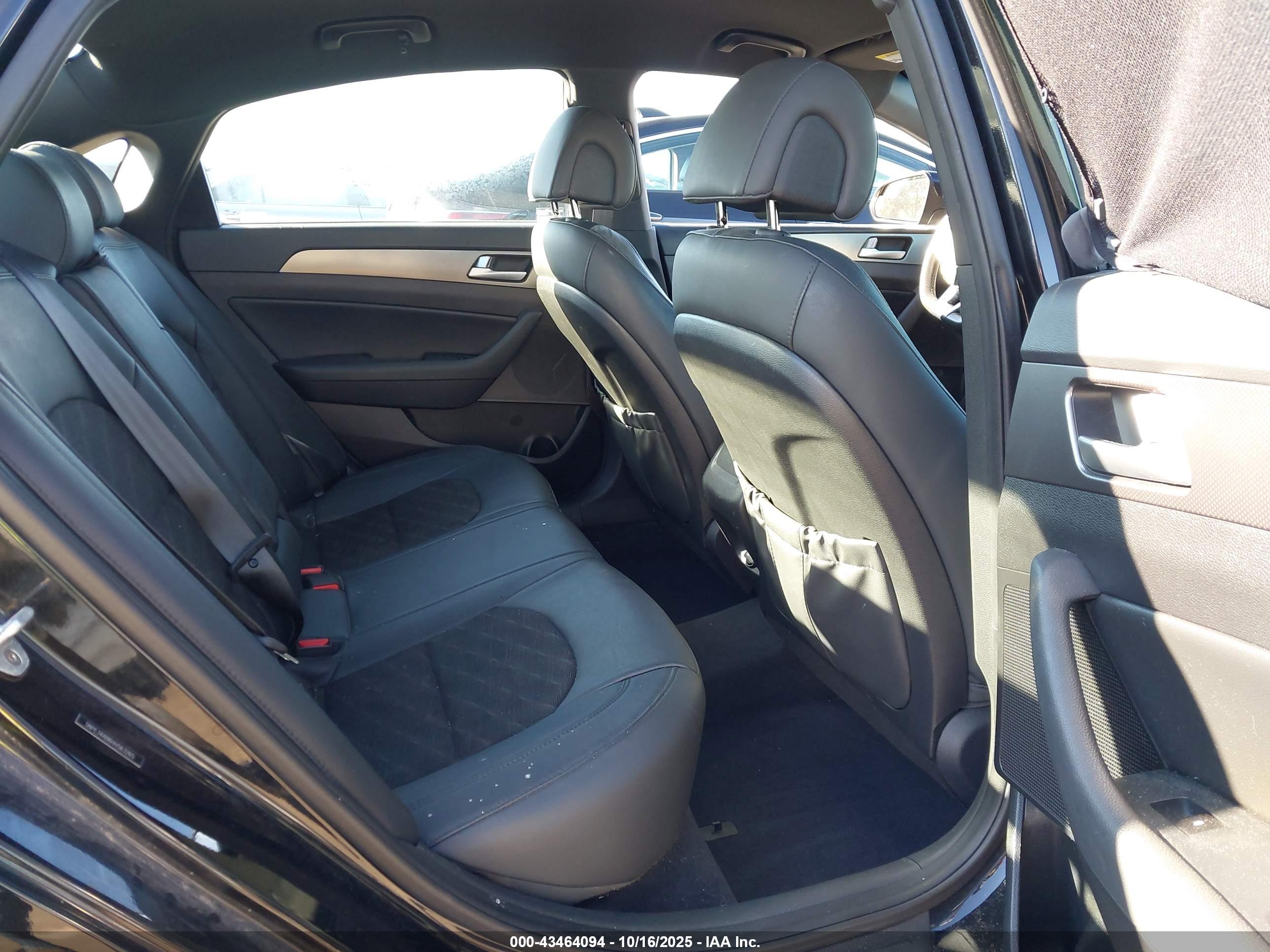 HYUNDAI SONATA image 8