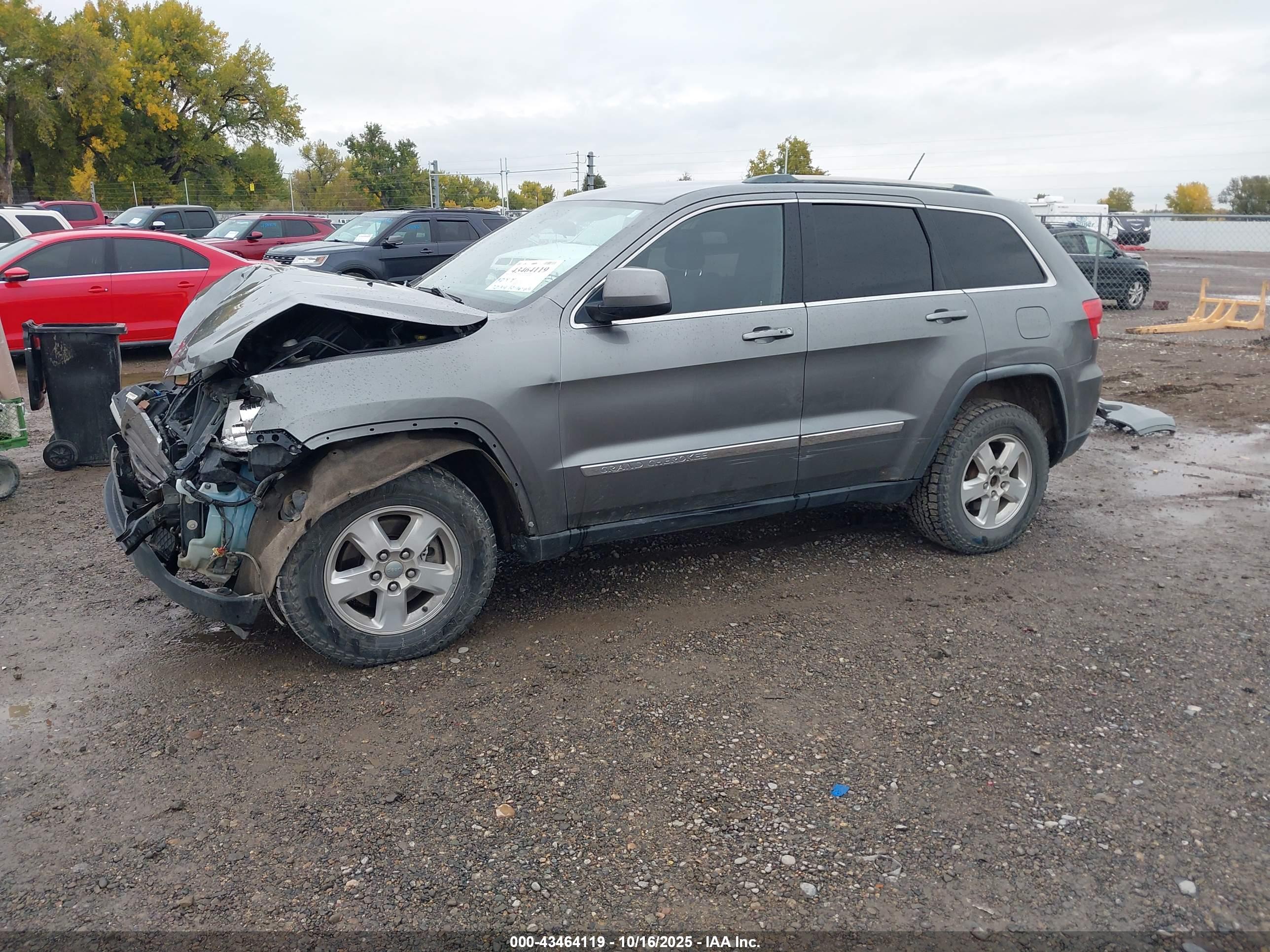 JEEP GRAND image 2