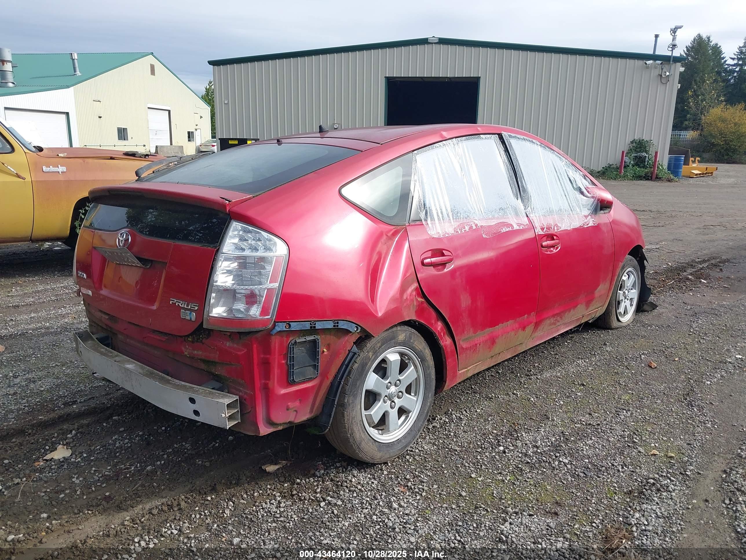 TOYOTA PRIUS image 4