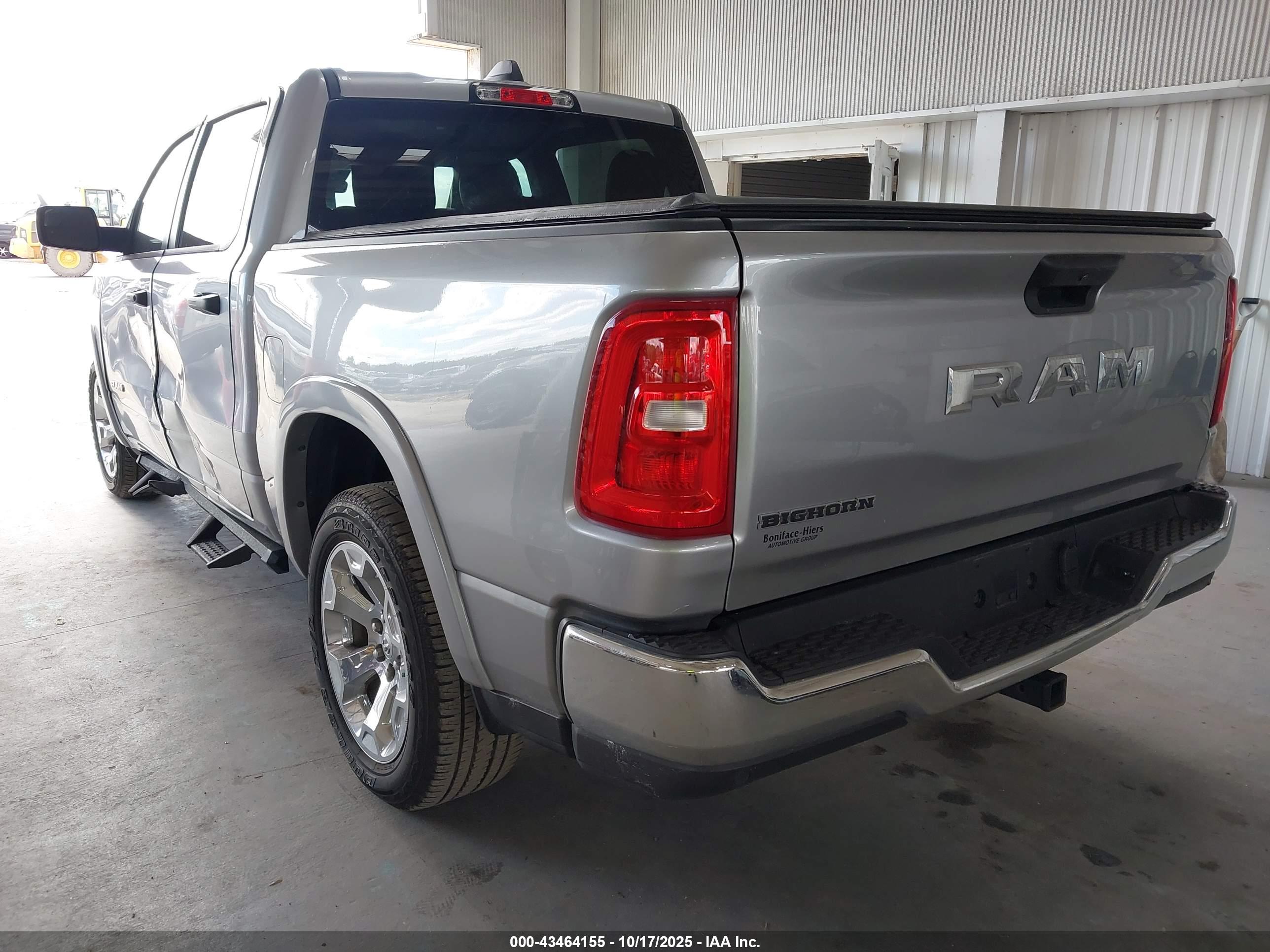 RAM 1500 image 3