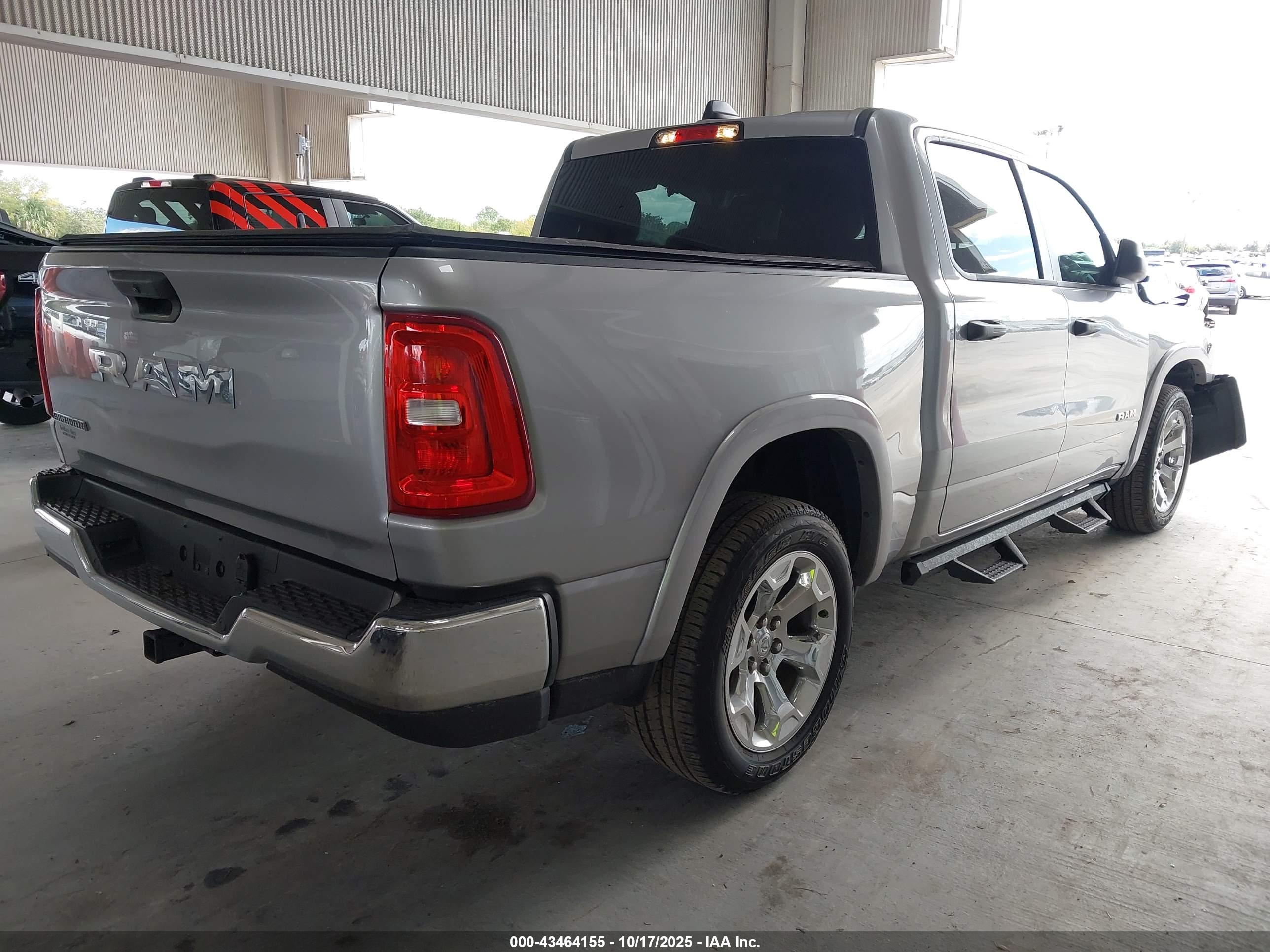 RAM 1500 image 4
