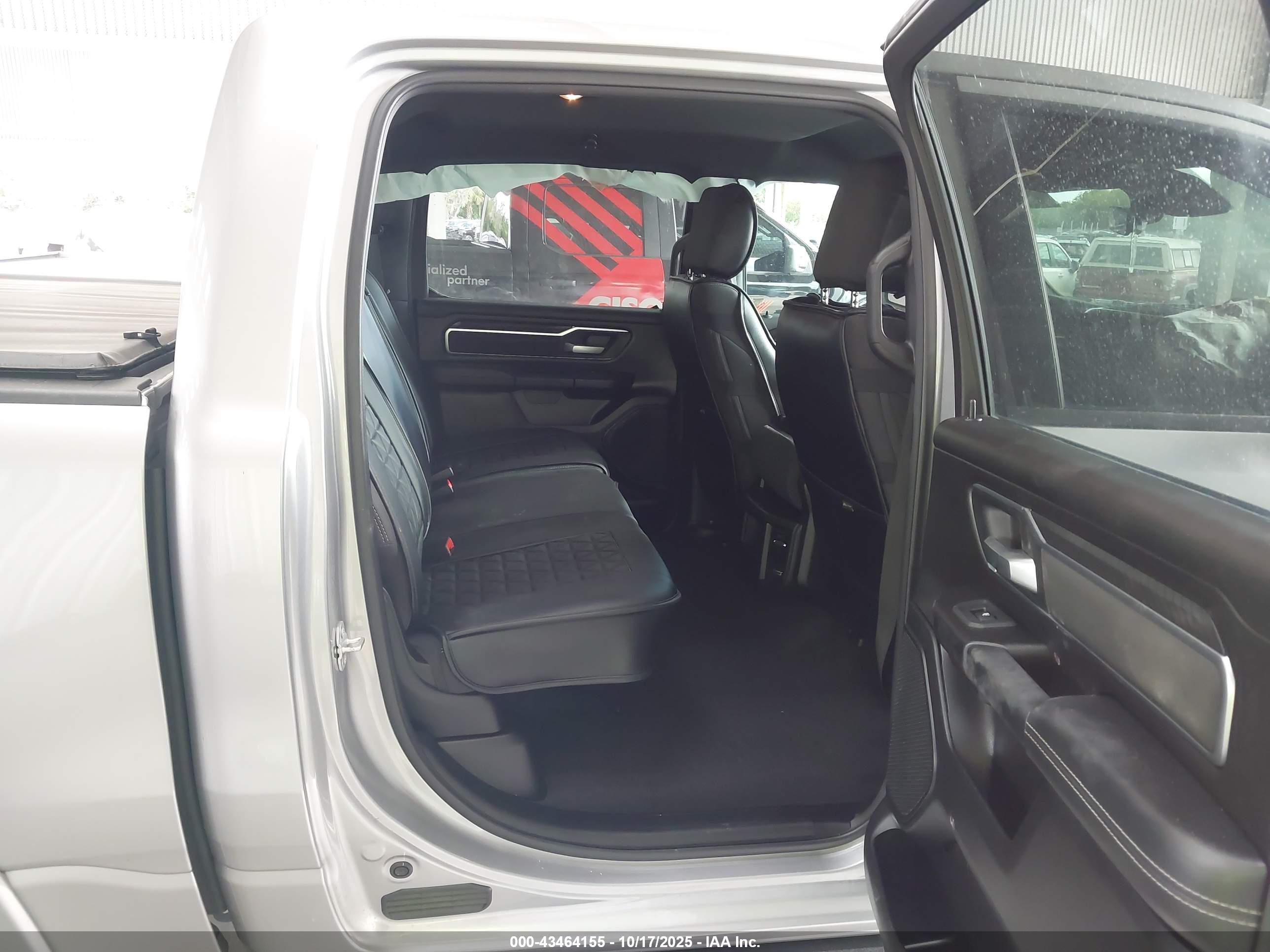 RAM 1500 image 8