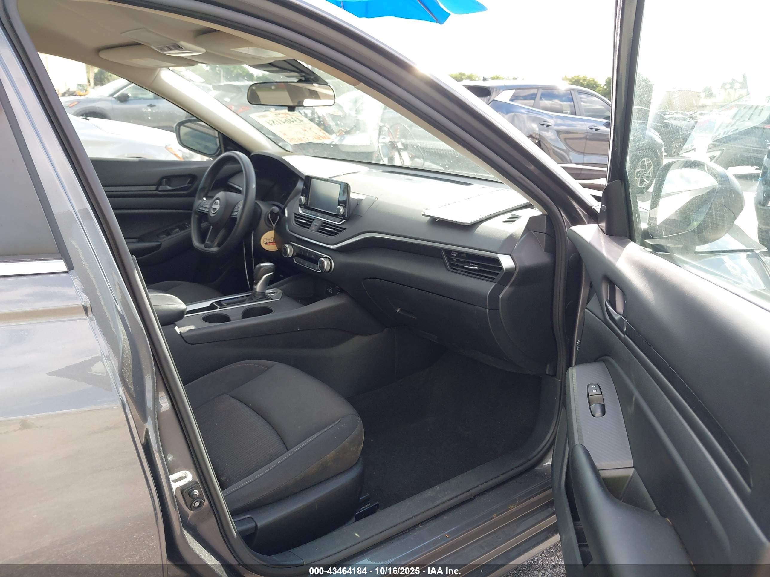 NISSAN ALTIMA image 5