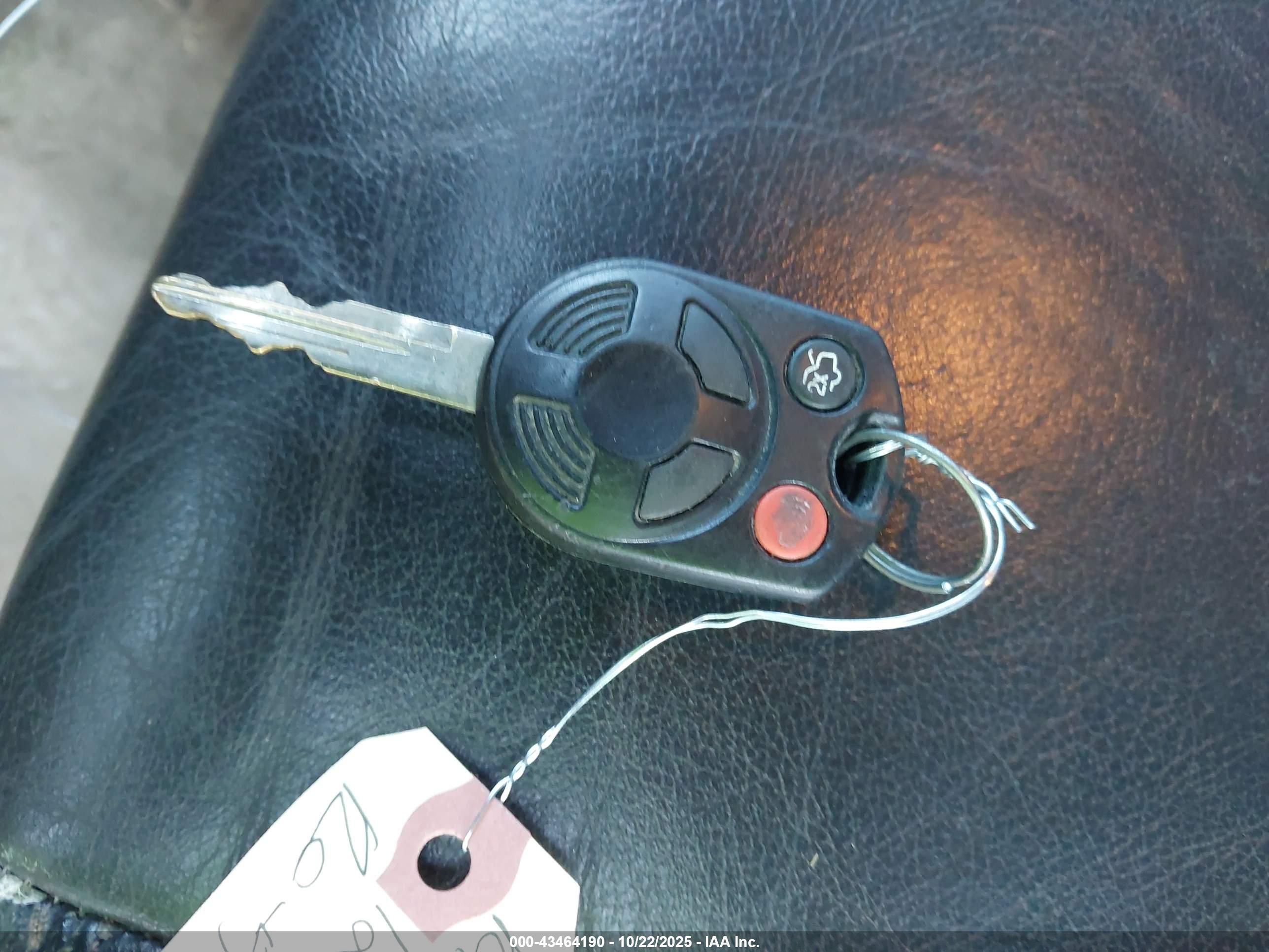 FORD ESCAPE image 11