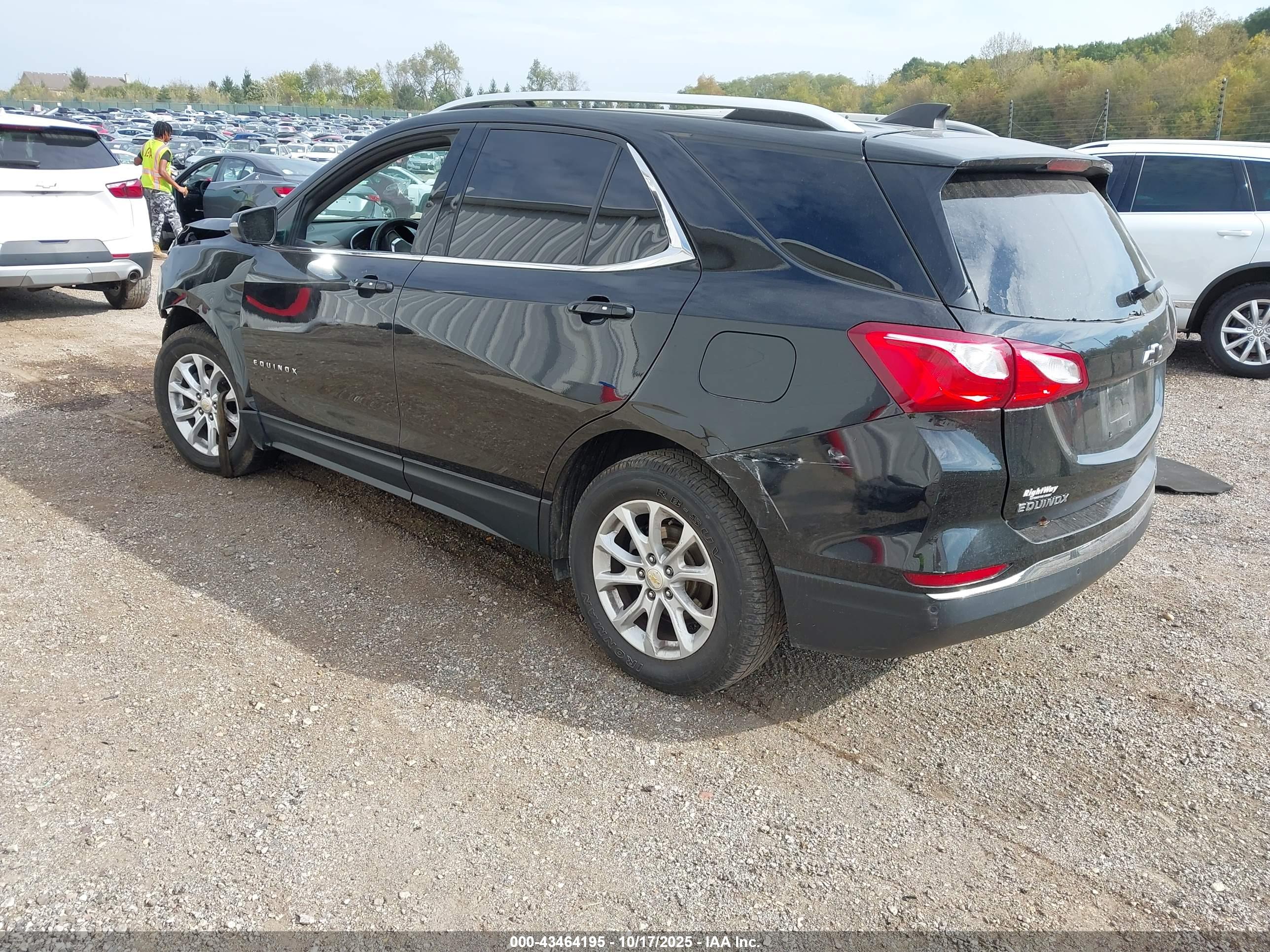 CHEVROLET EQUINOX image 3
