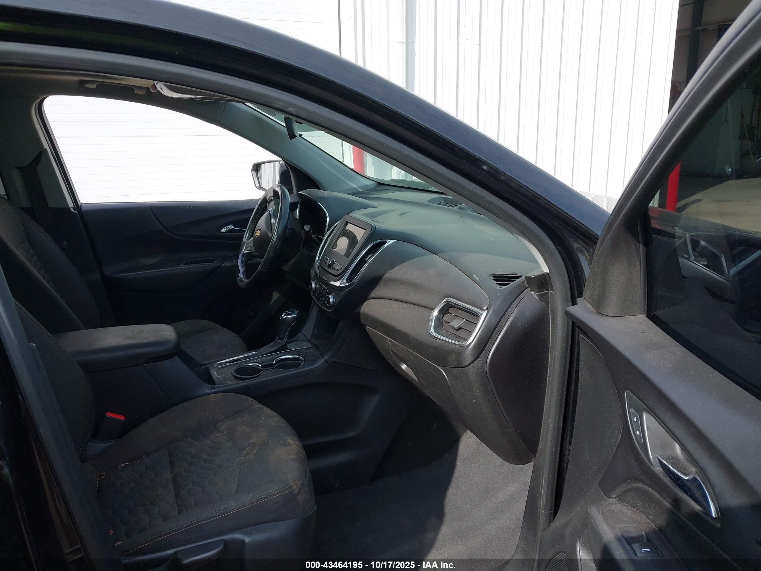 CHEVROLET EQUINOX image 5