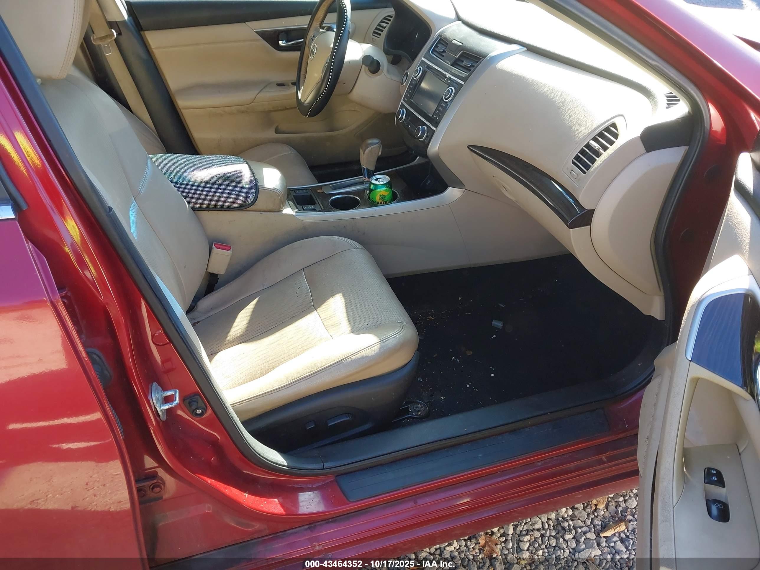 NISSAN ALTIMA image 5