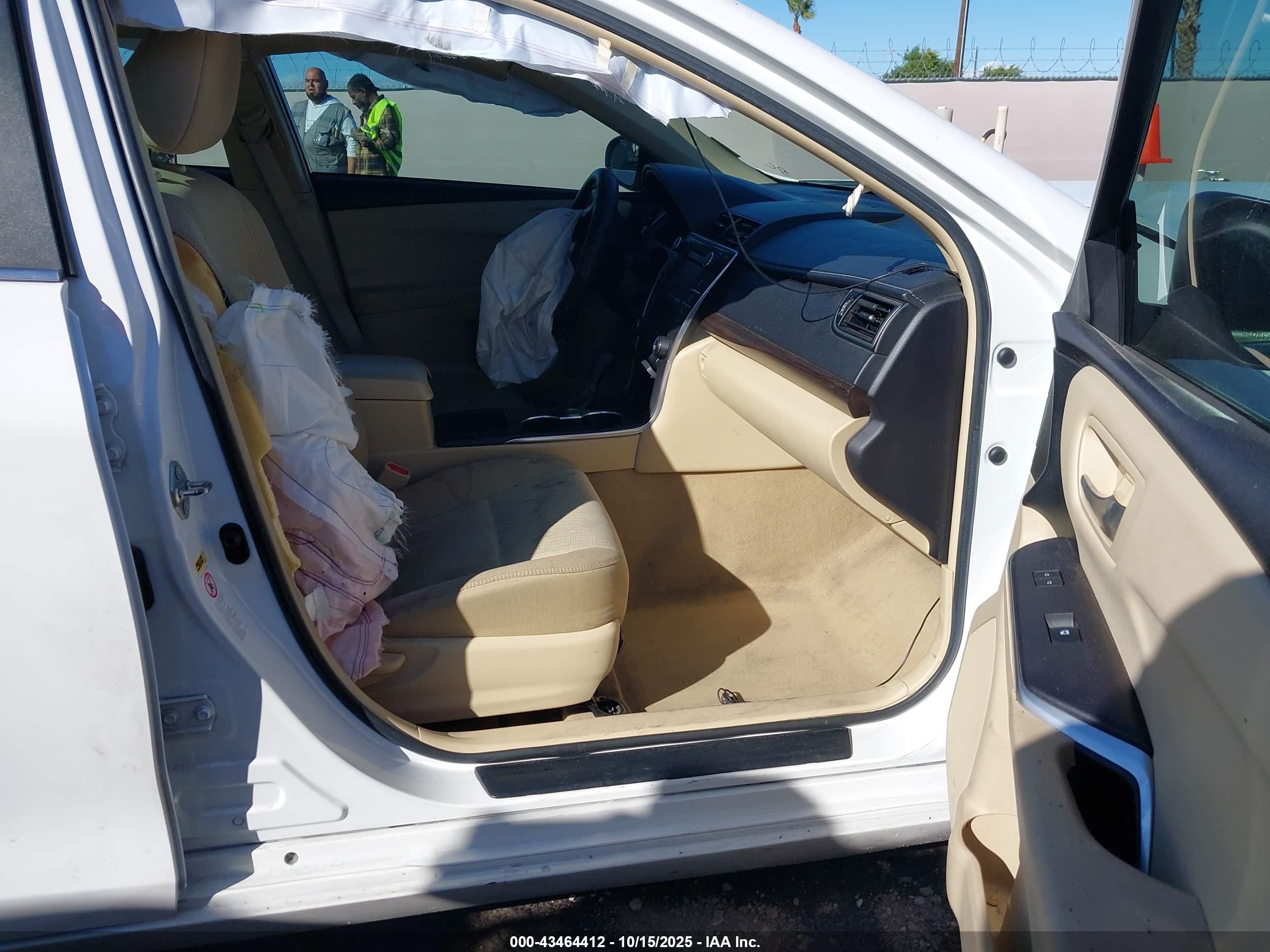 TOYOTA CAMRY image 5