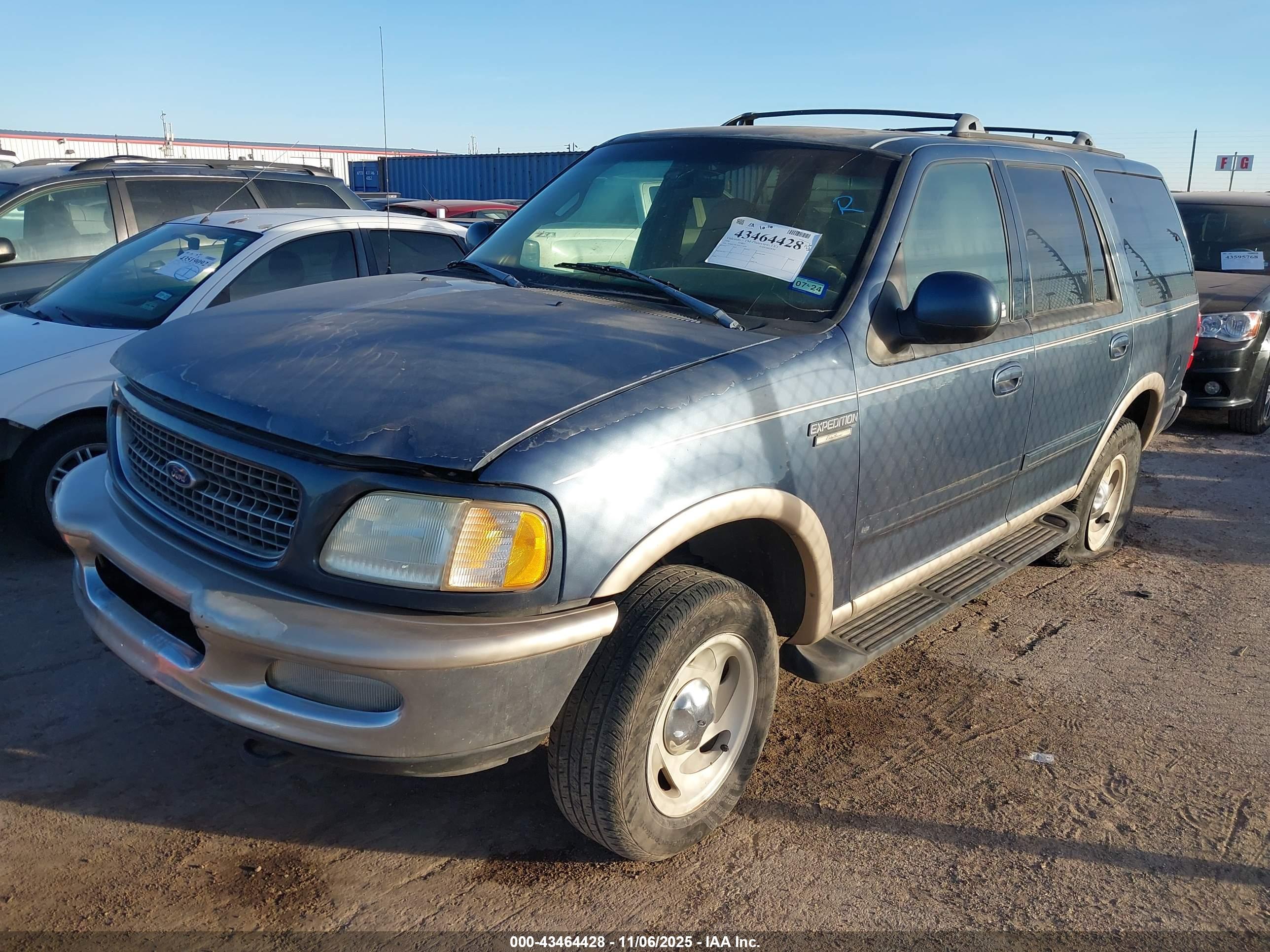 FORD EXPEDITION image 2