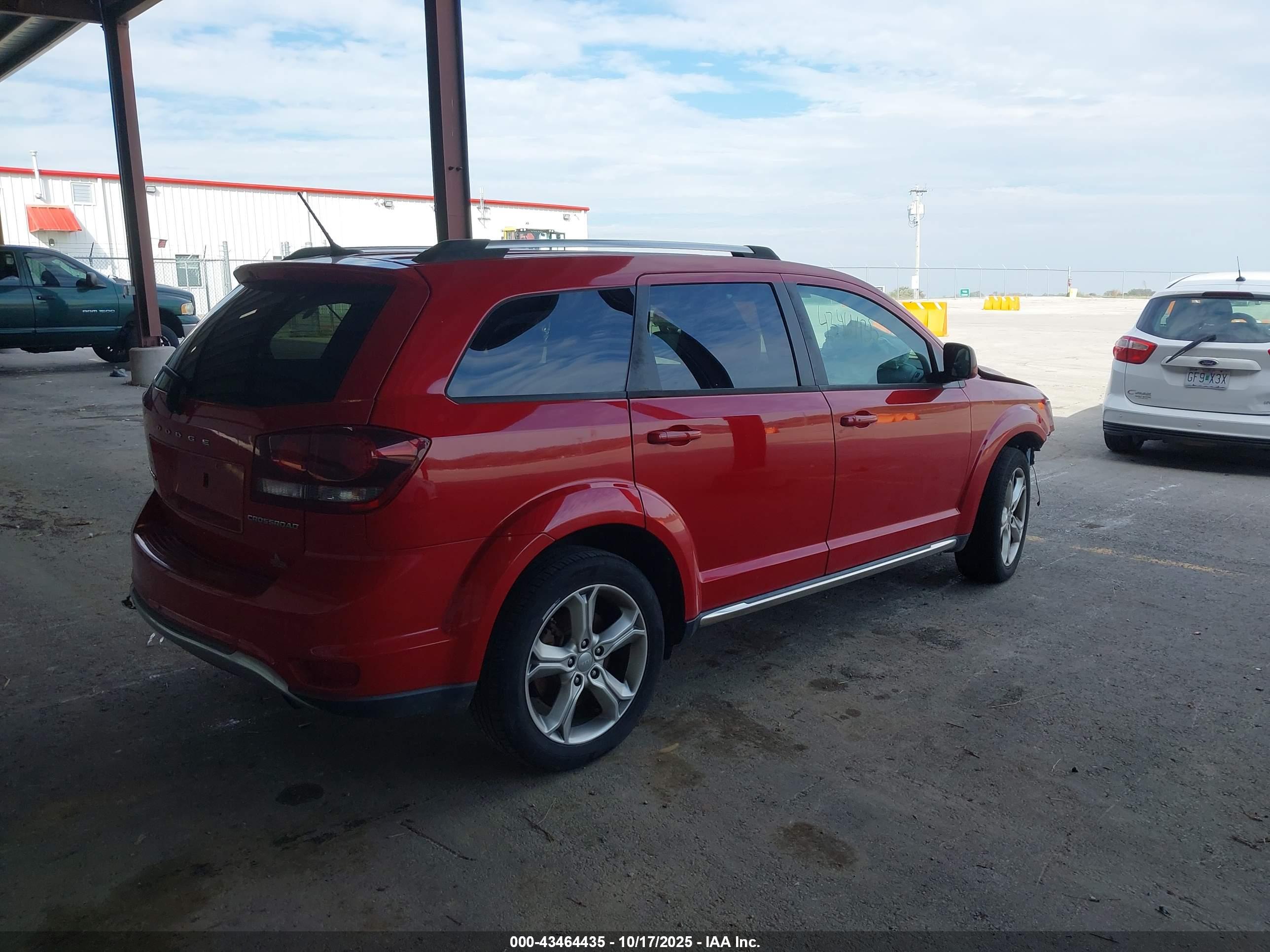 DODGE JOURNEY image 4