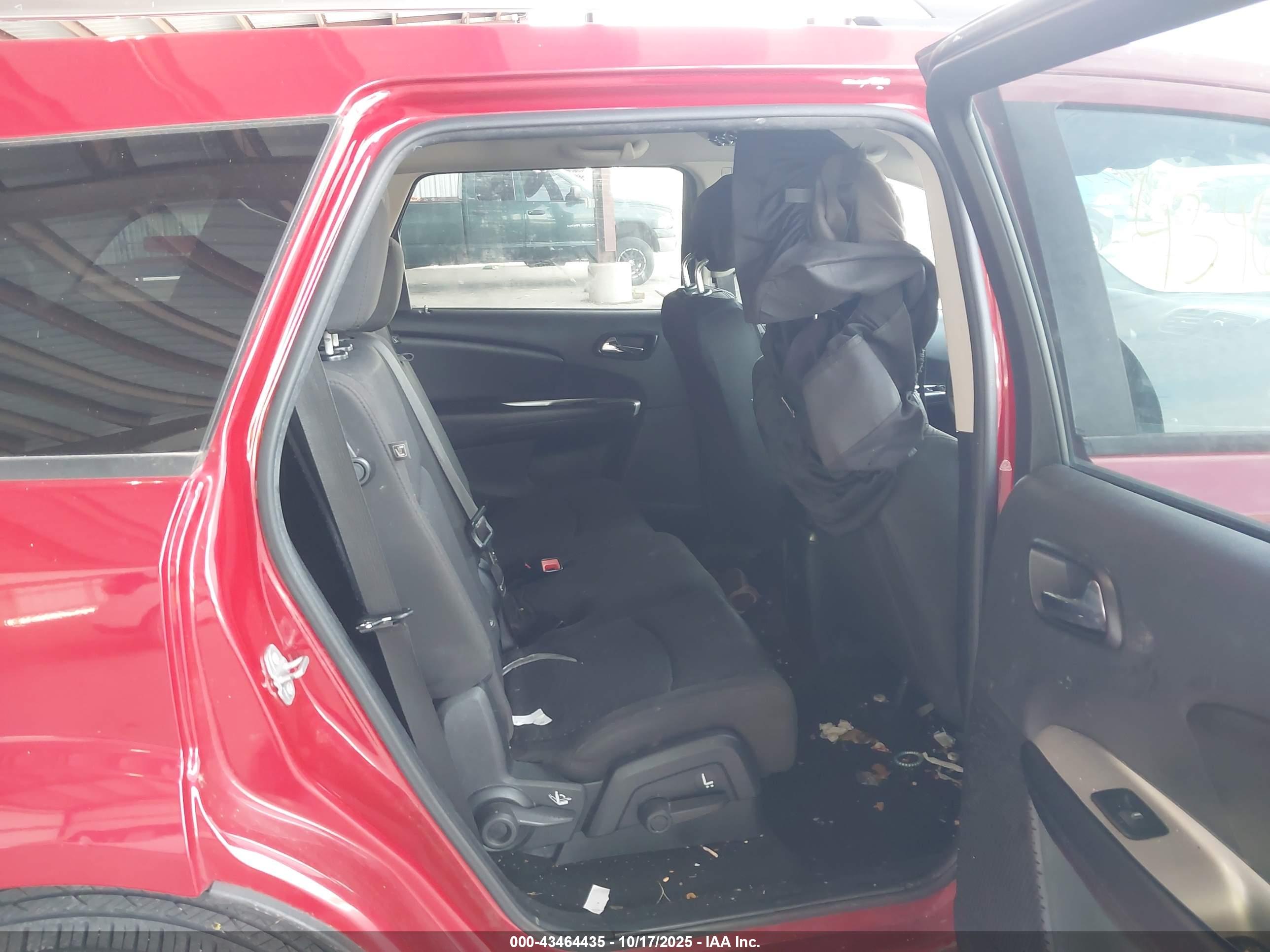 DODGE JOURNEY image 8