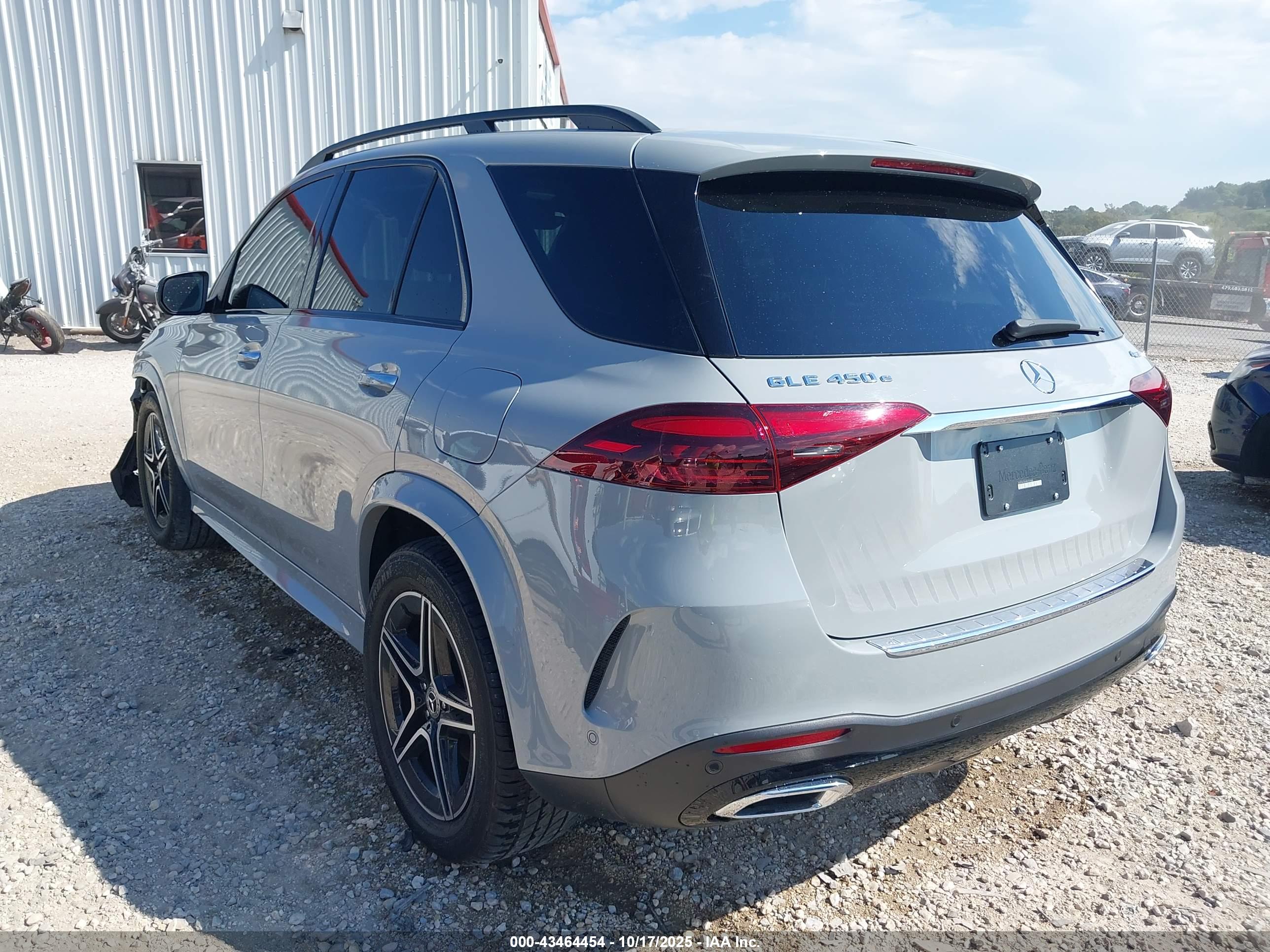 MERCEDES-BENZ GLE image 3