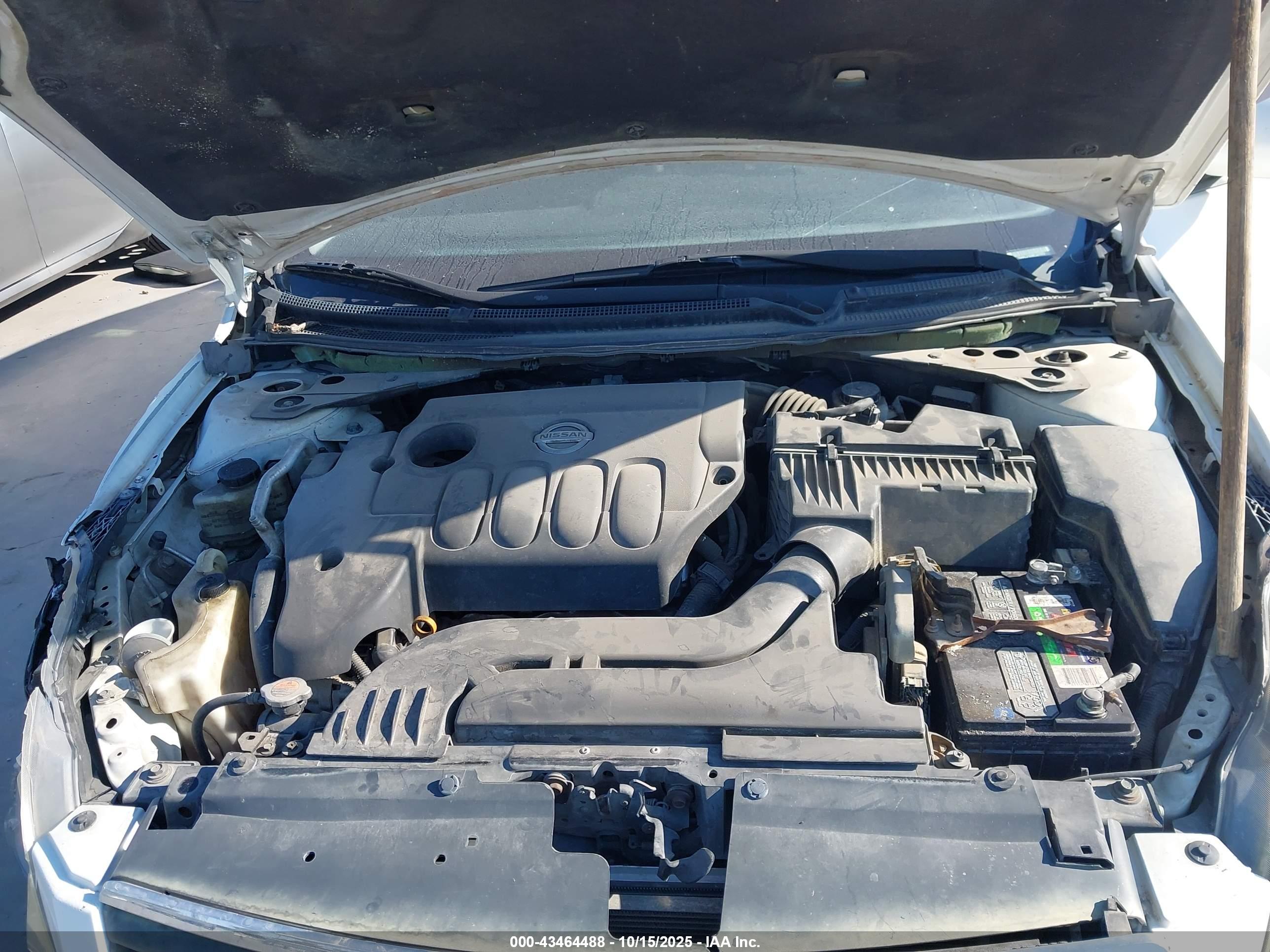 NISSAN ALTIMA image 10