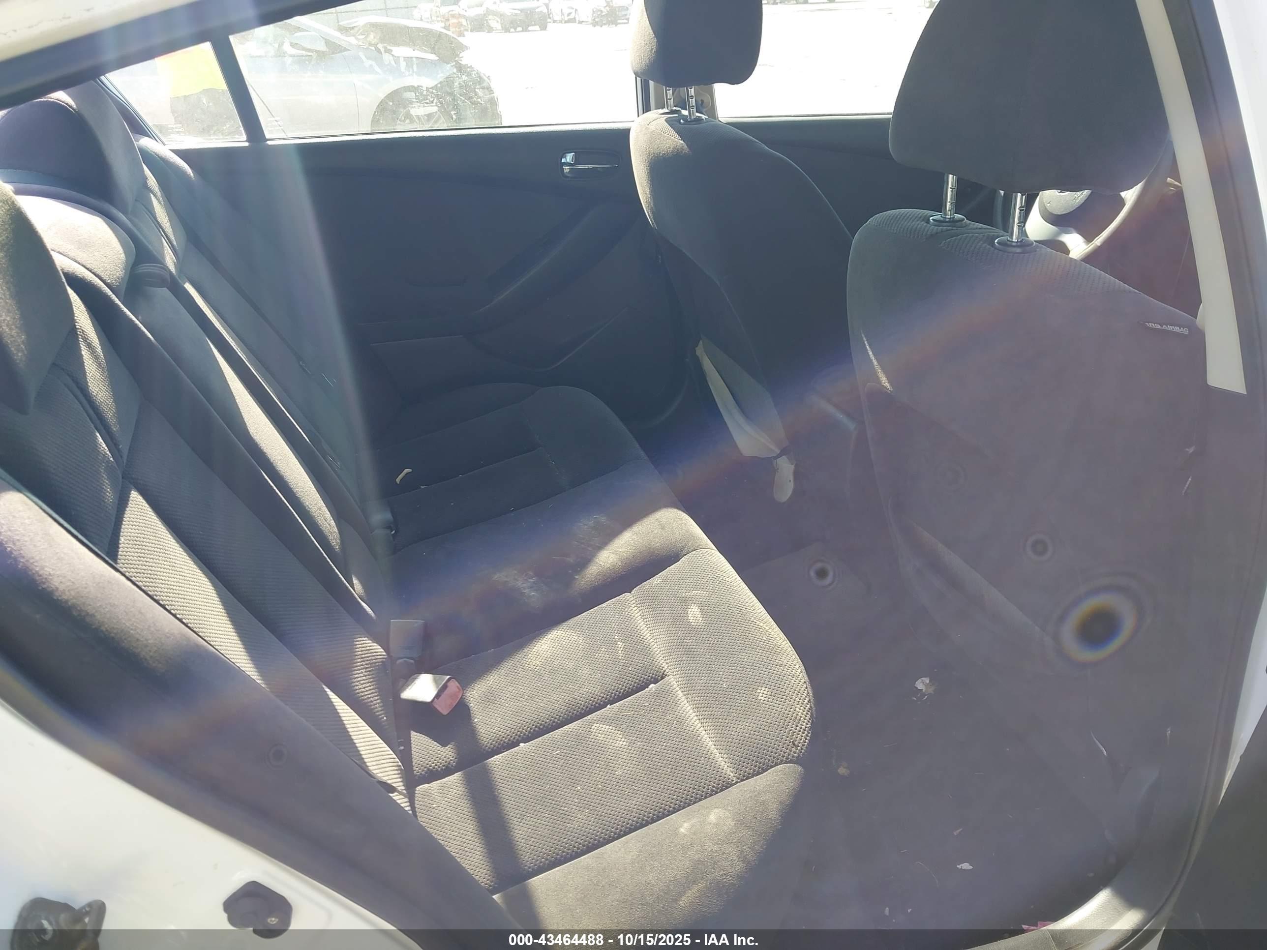 NISSAN ALTIMA image 8