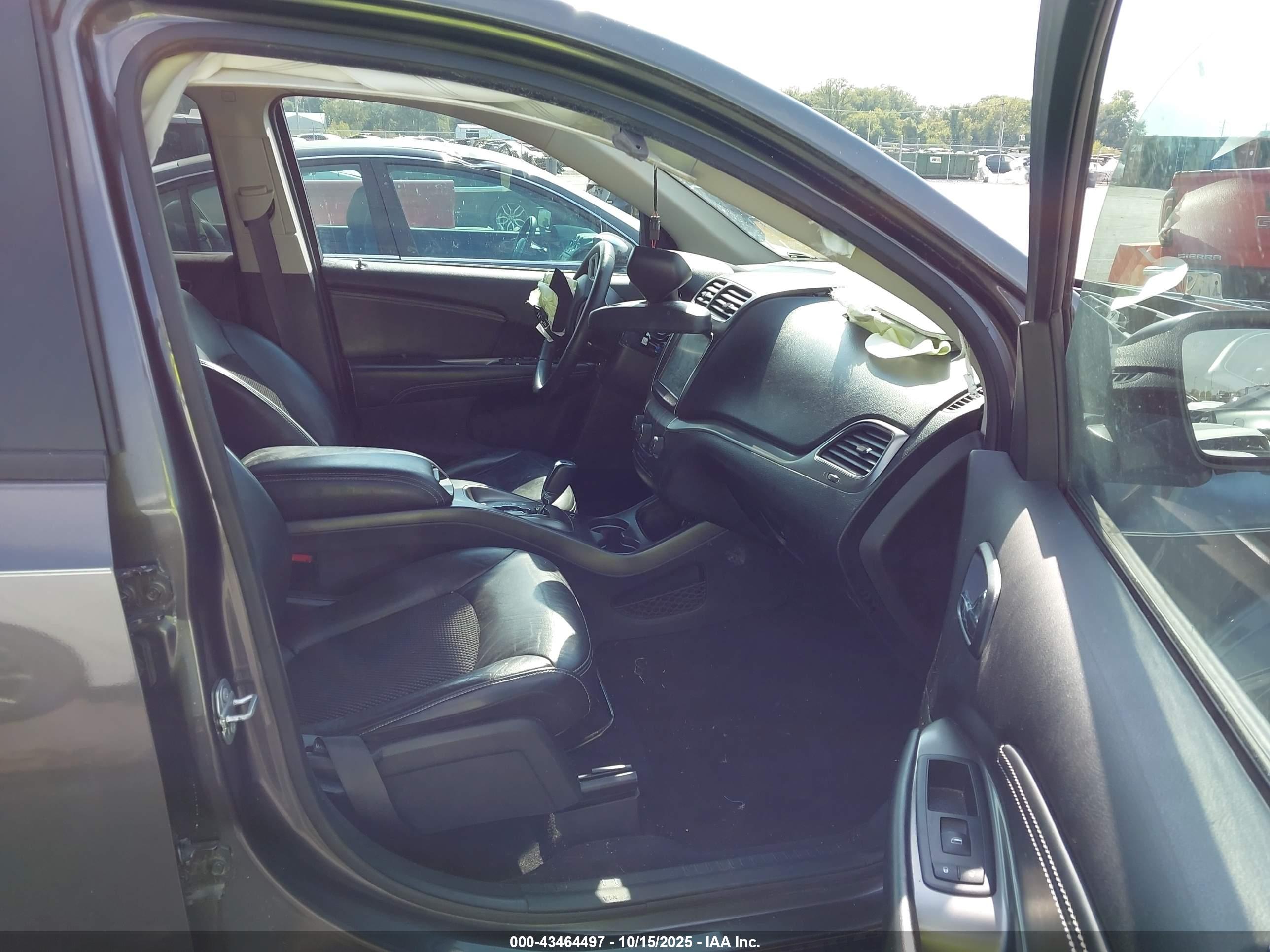 DODGE JOURNEY image 5