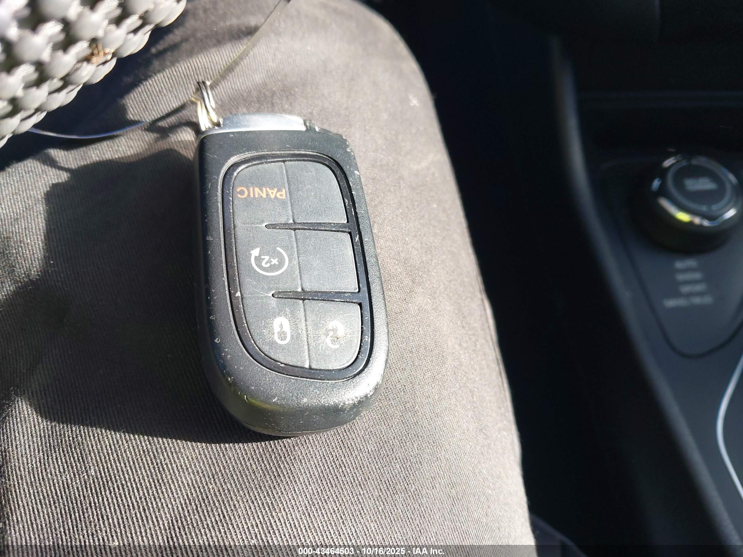 JEEP CHEROKEE image 11