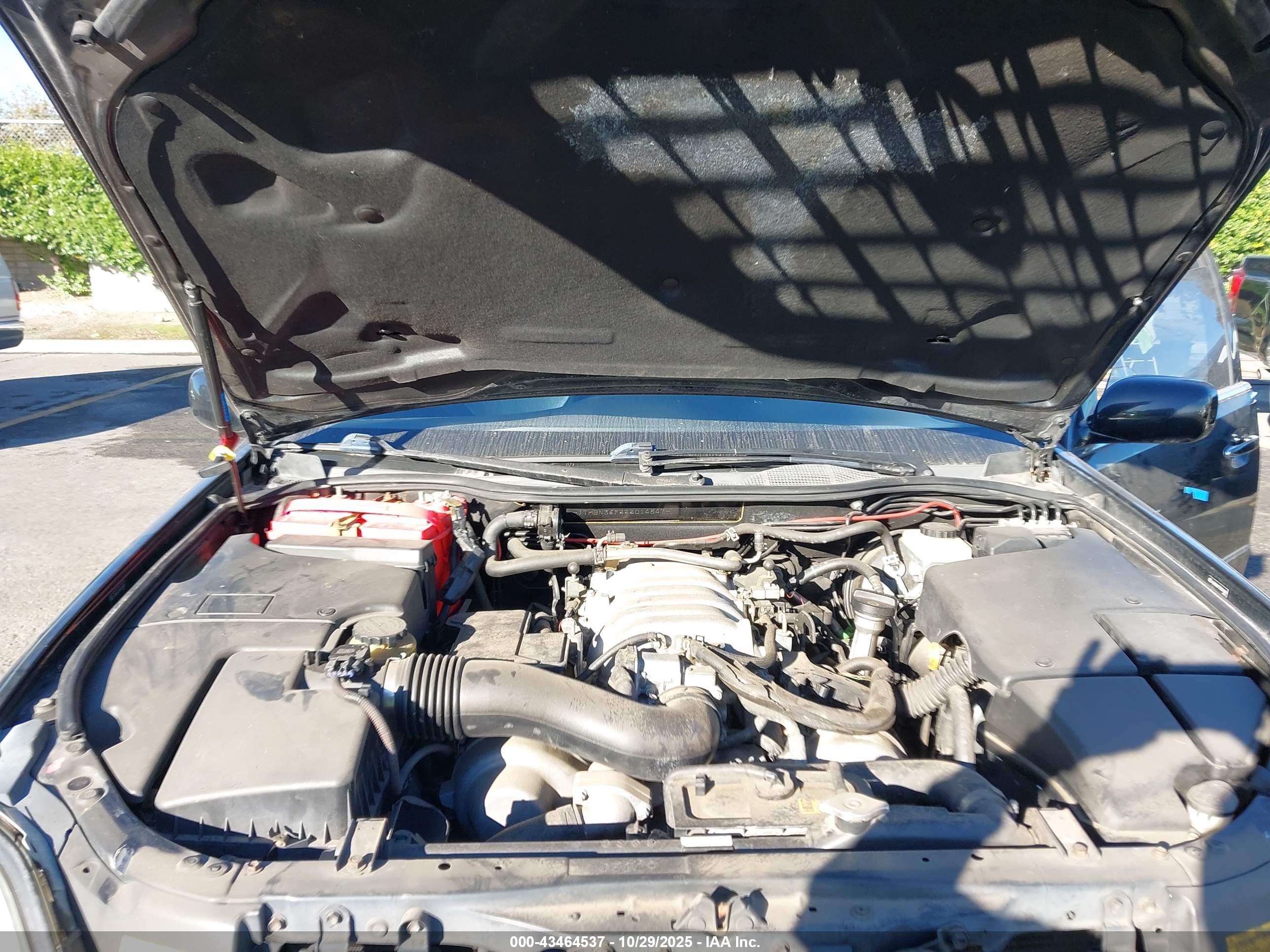 LEXUS LS image 10