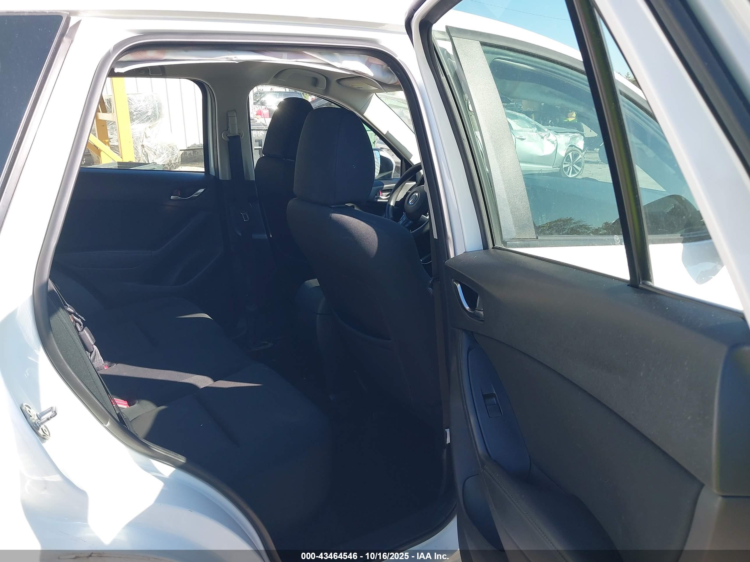 MAZDA CX-5 image 8