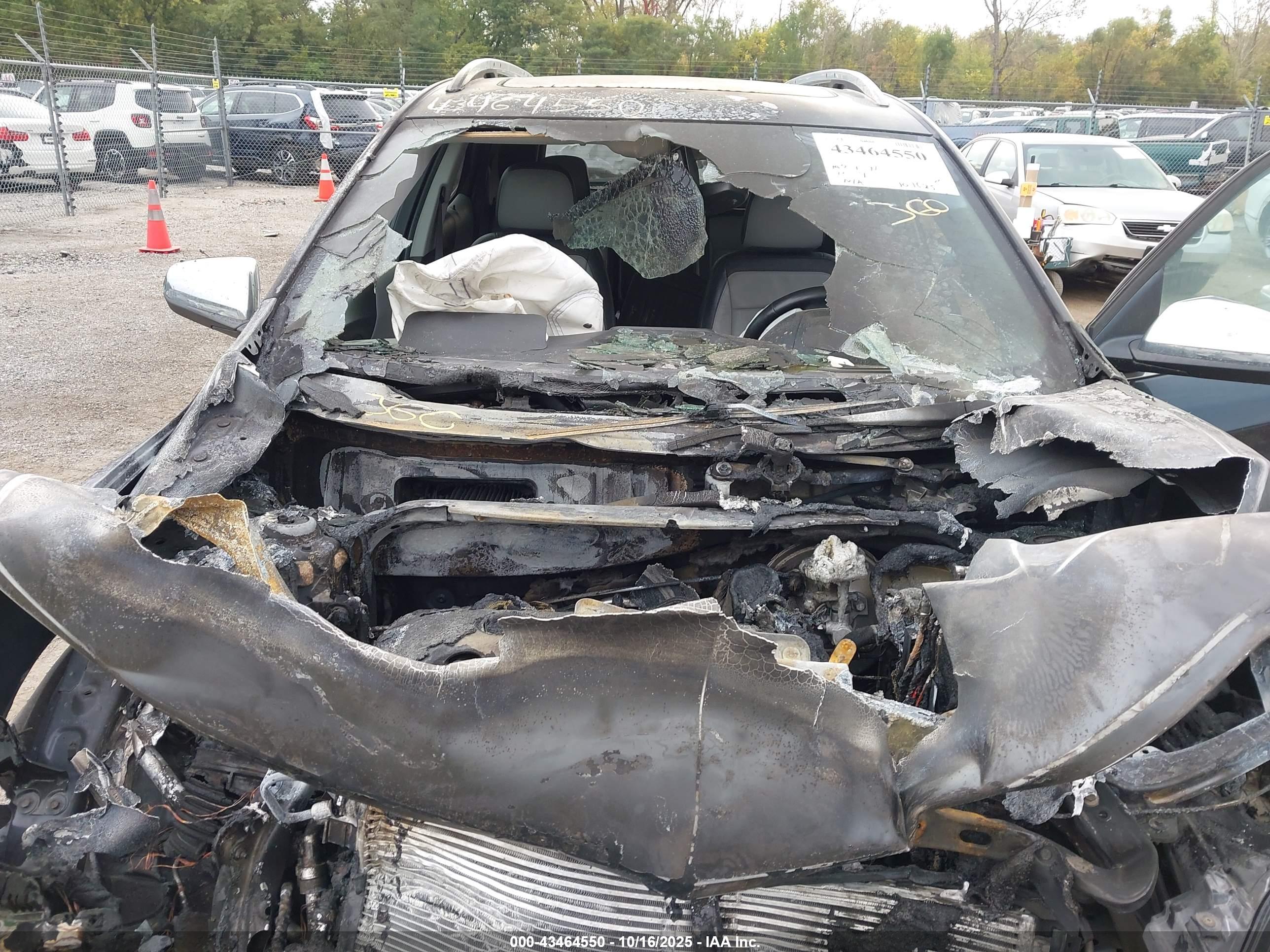 CHEVROLET EQUINOX image 10