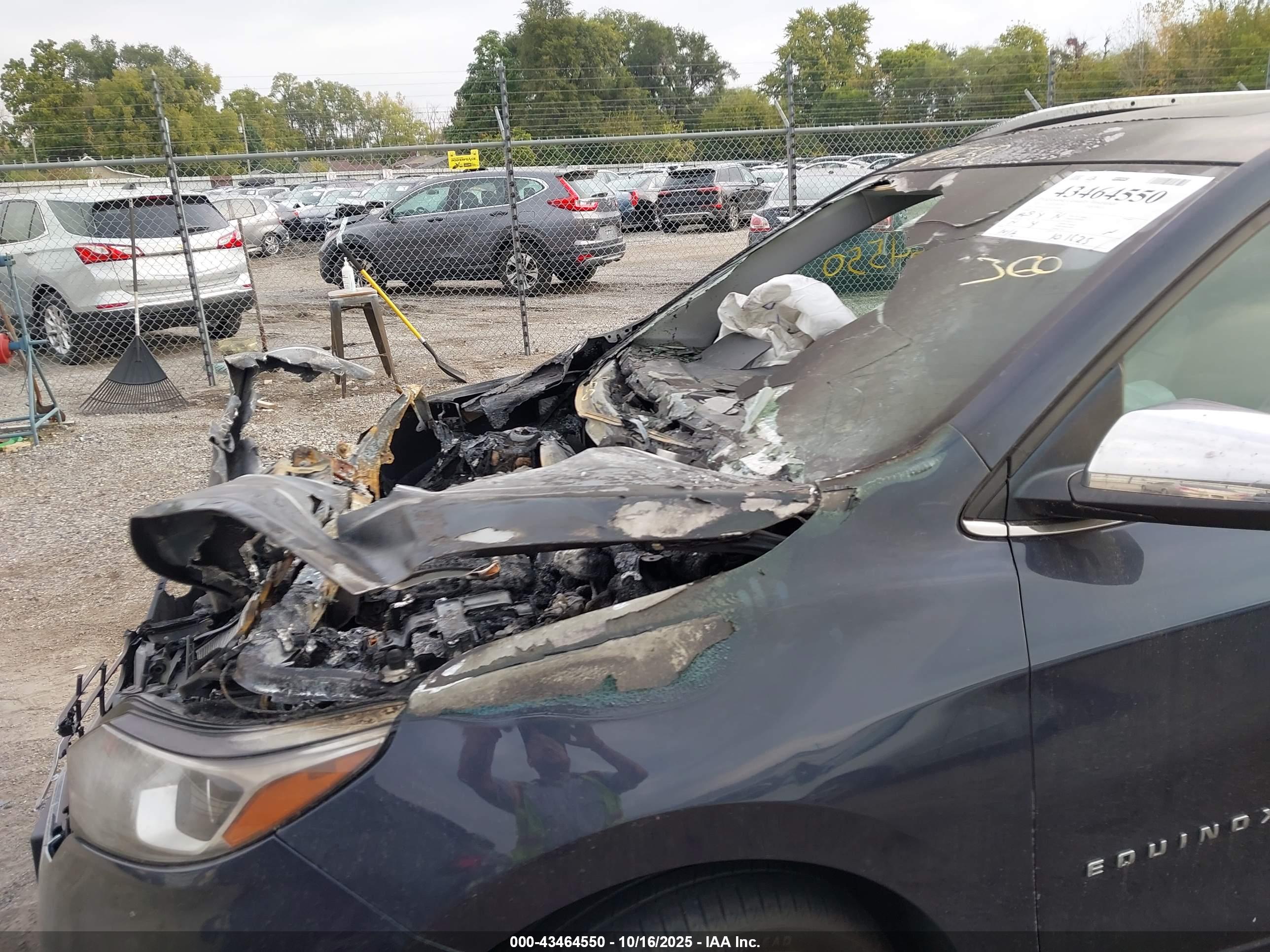 CHEVROLET EQUINOX image 6