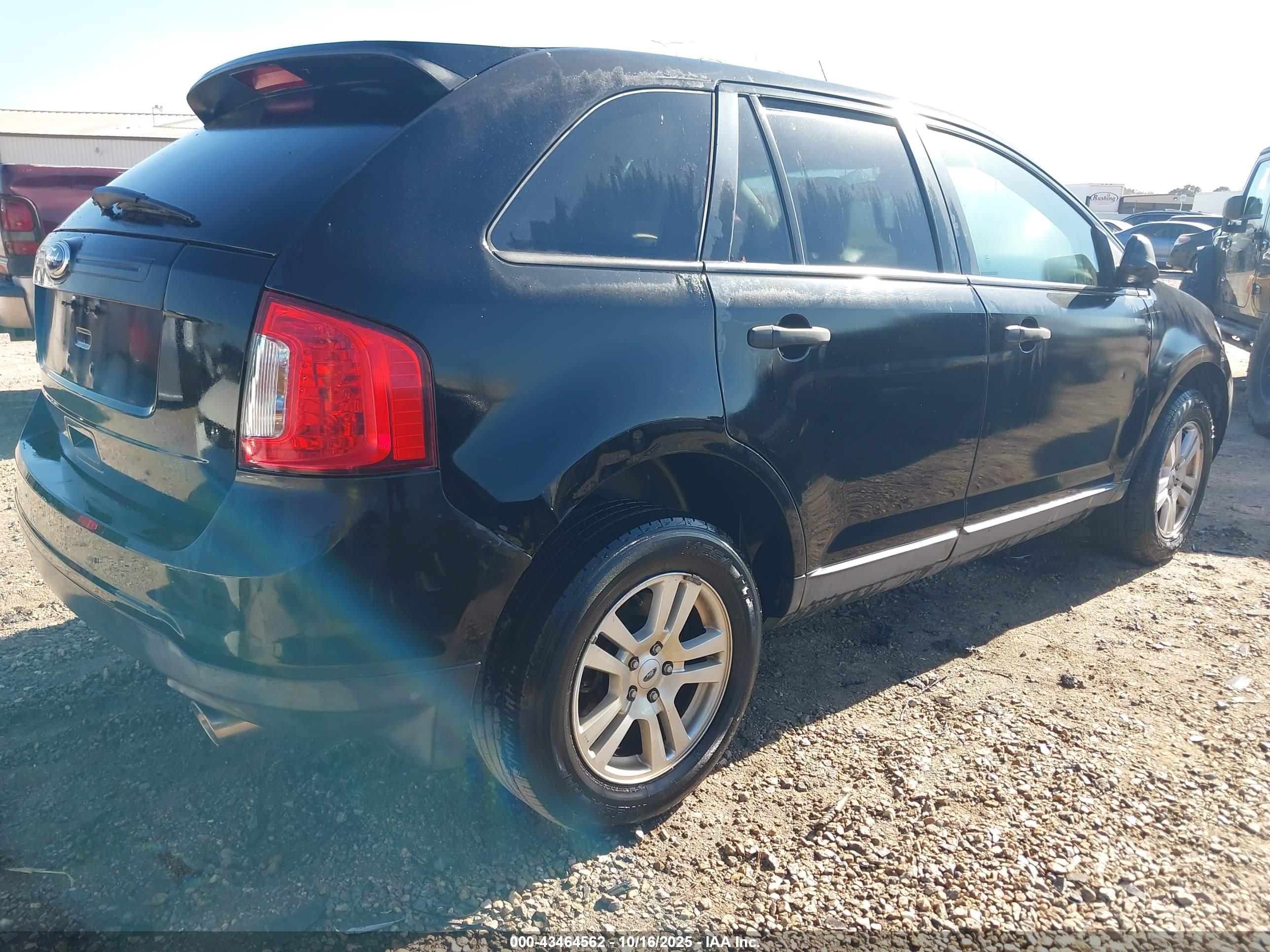 FORD EDGE image 4
