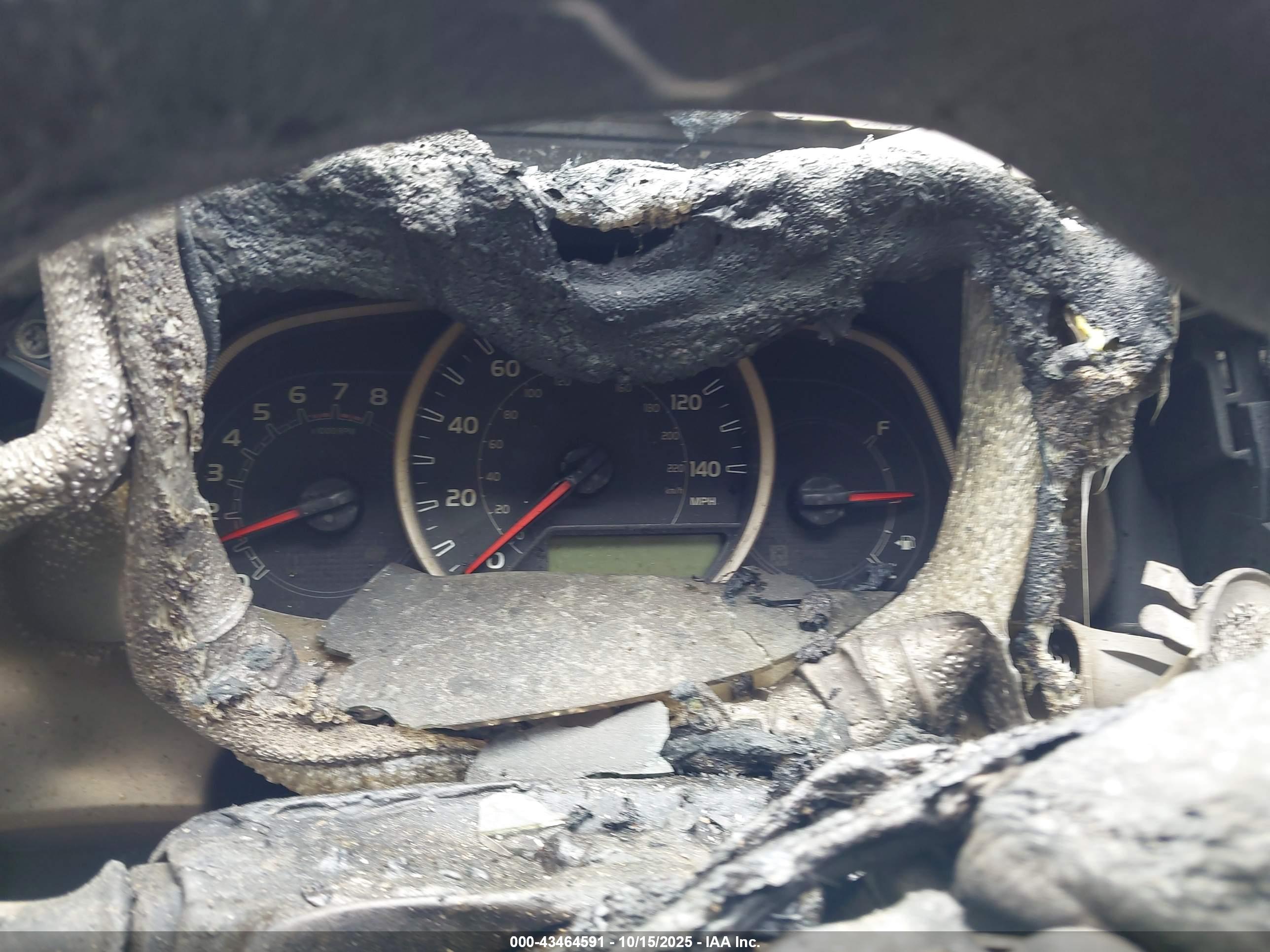 TOYOTA RAV4 image 7