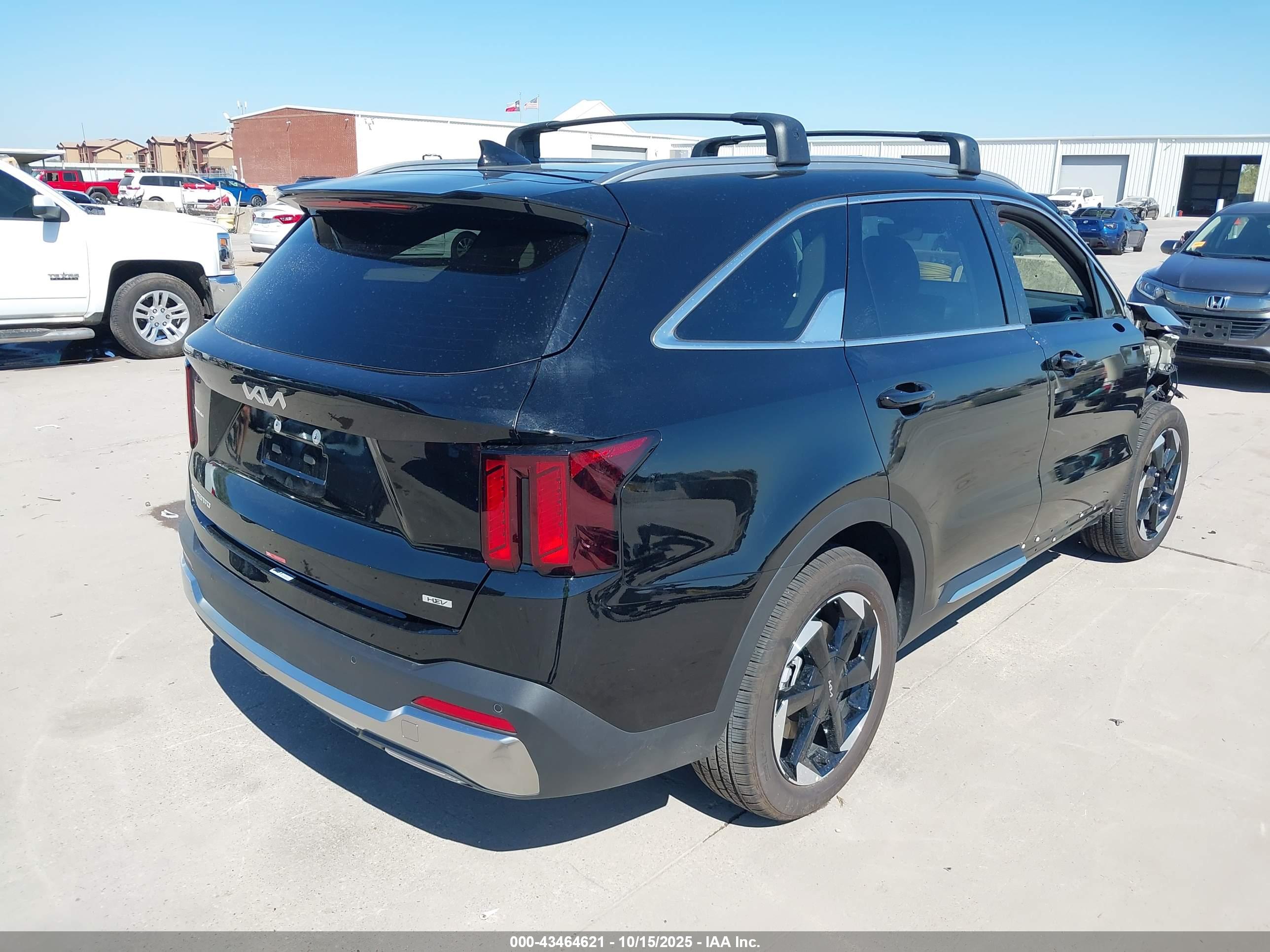 KIA SORENTO image 4