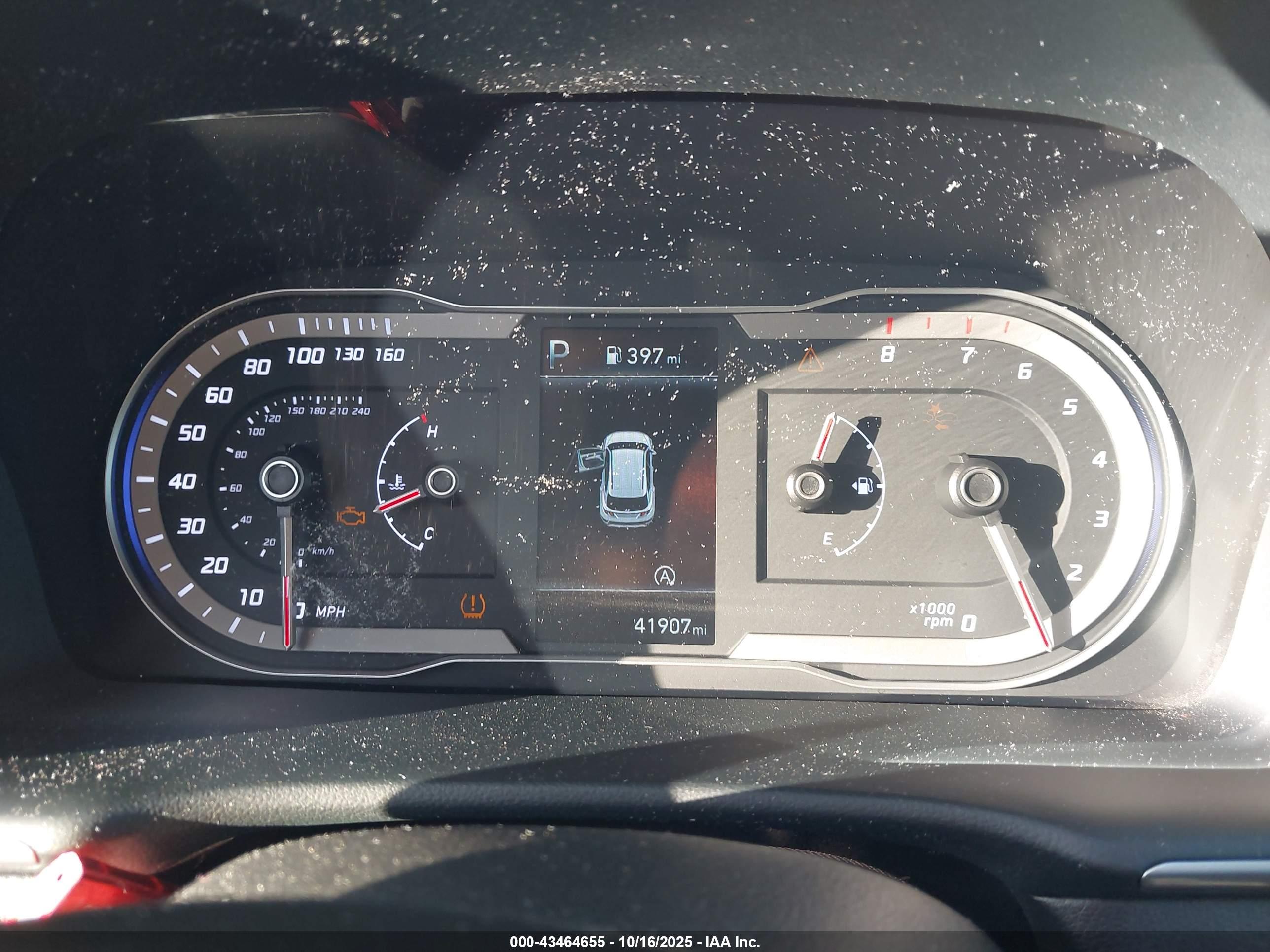 HYUNDAI TUCSON image 7