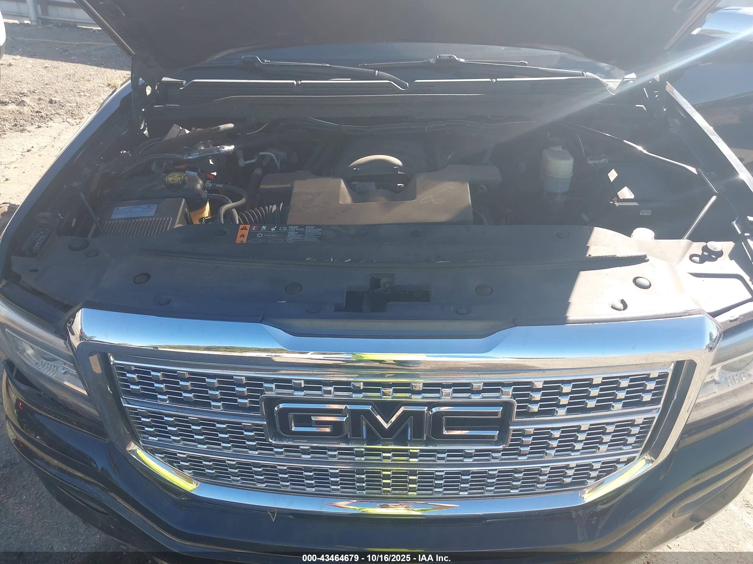 GMC SIERRA image 10