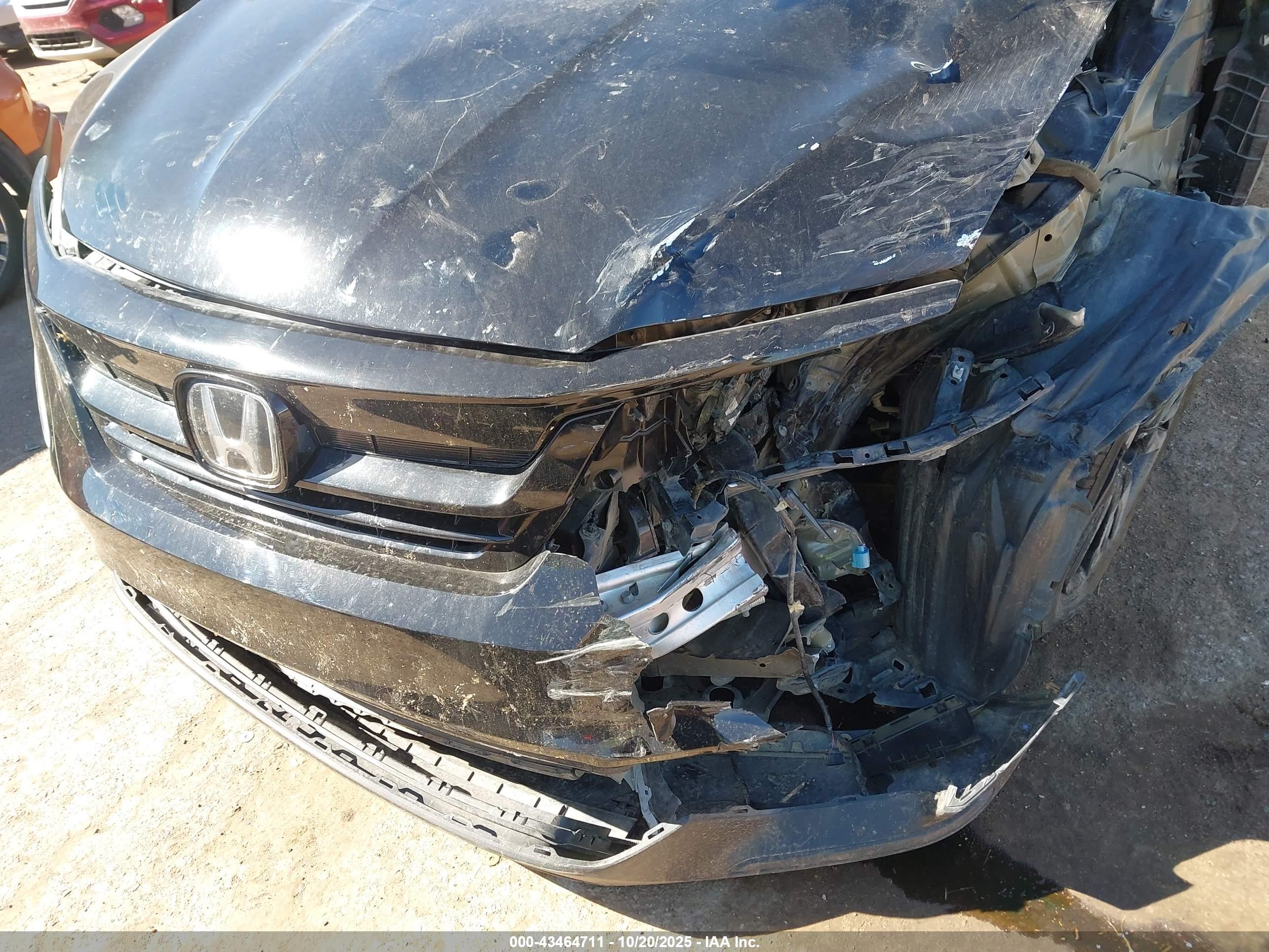 HONDA PILOT image 6