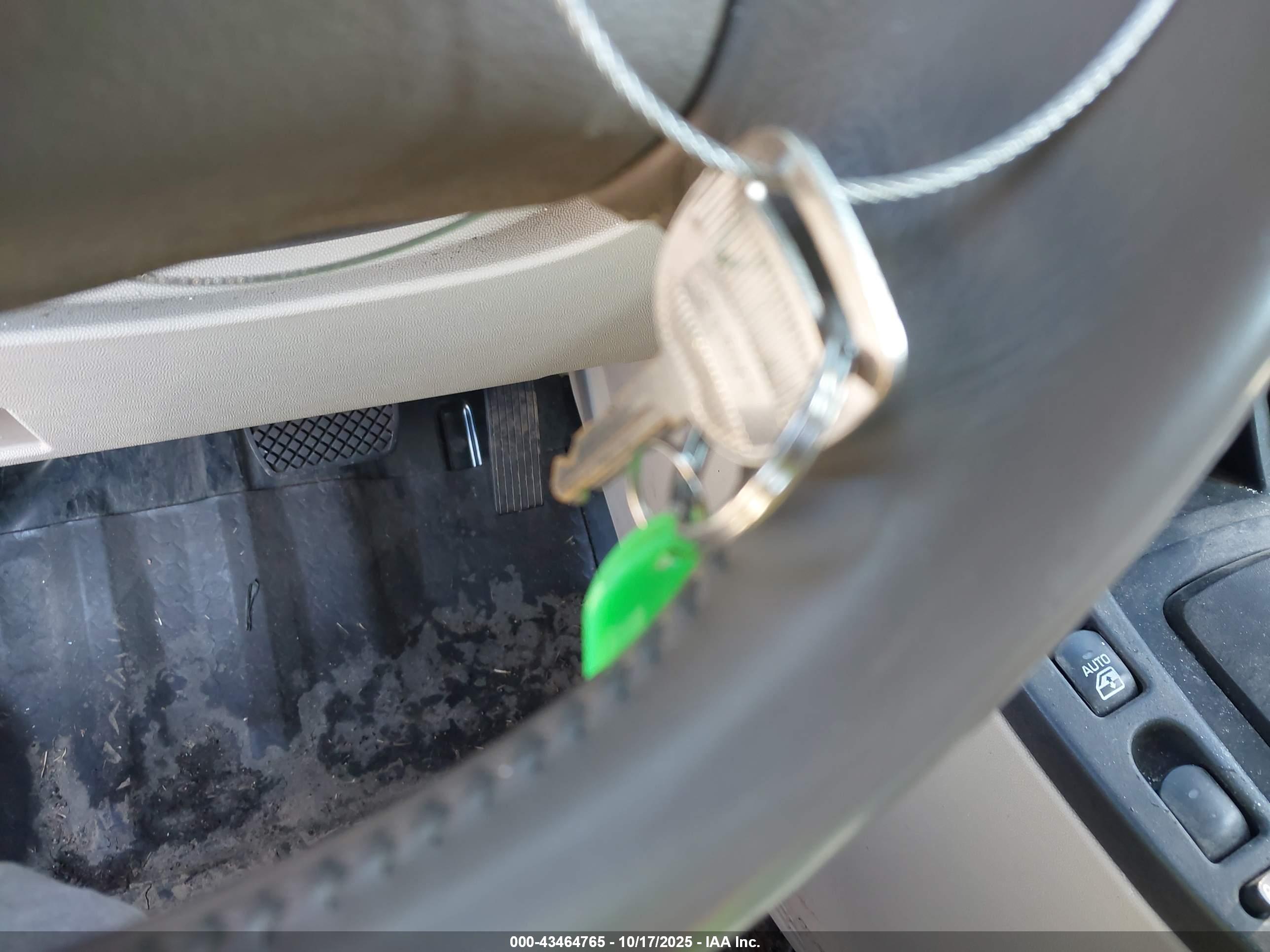 SATURN VUE image 11