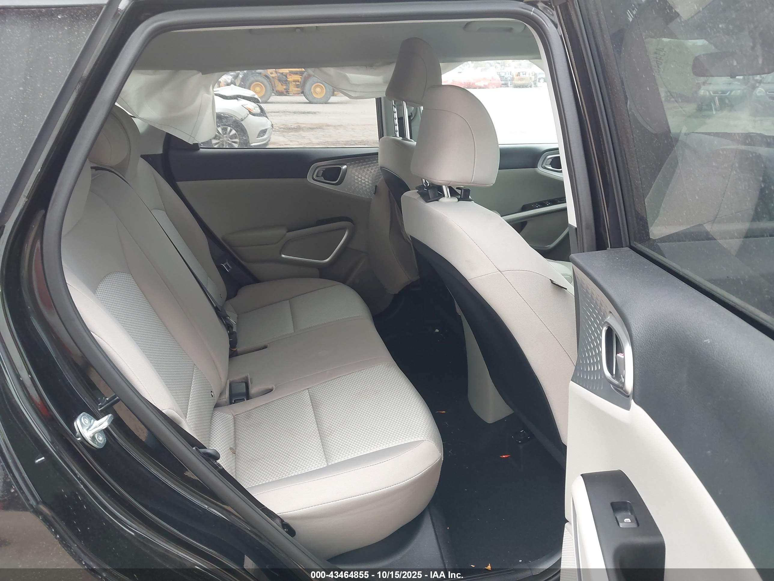 KIA SOUL image 8
