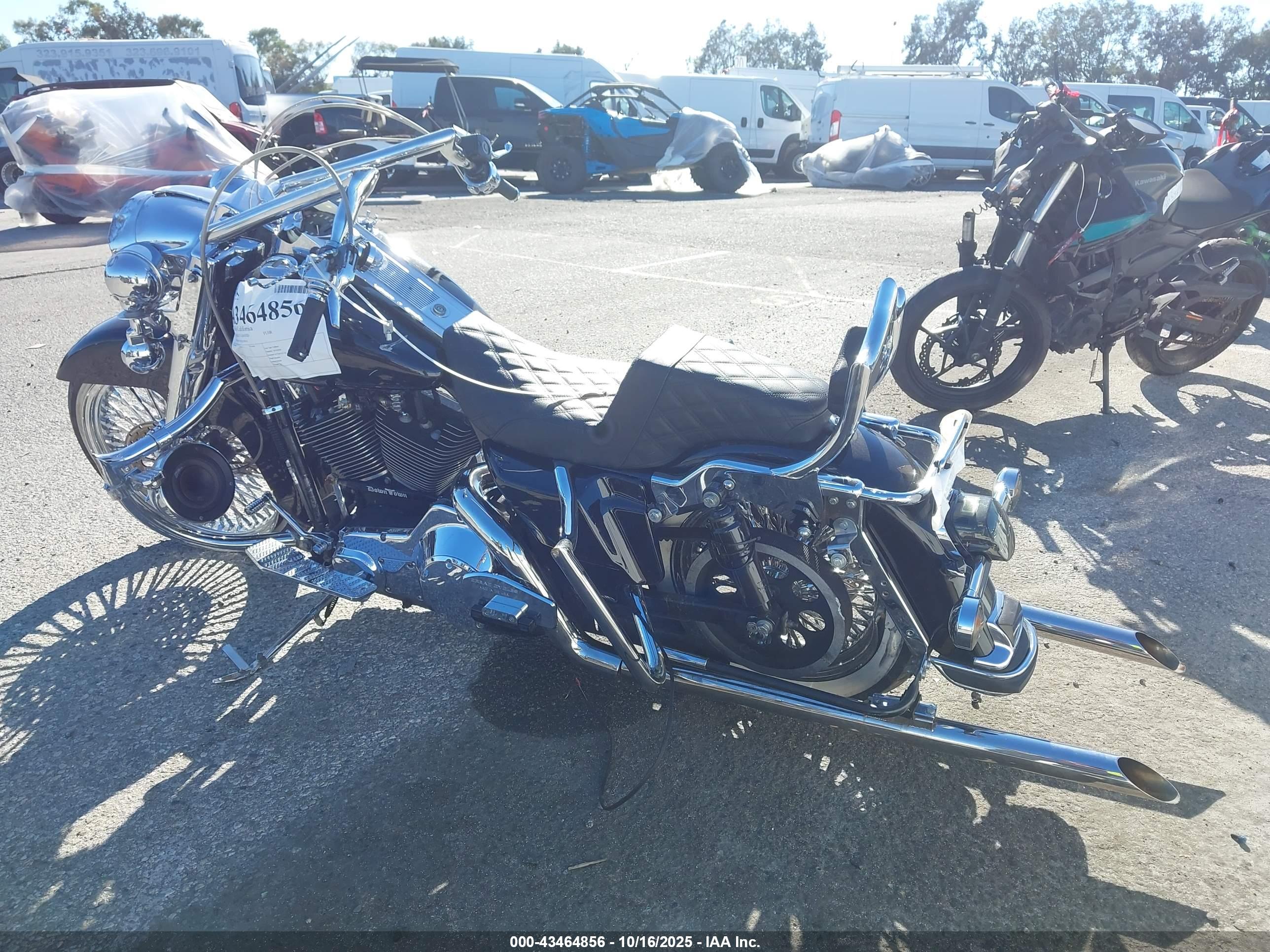 HARLEY-DAVIDSON FLHR image 3