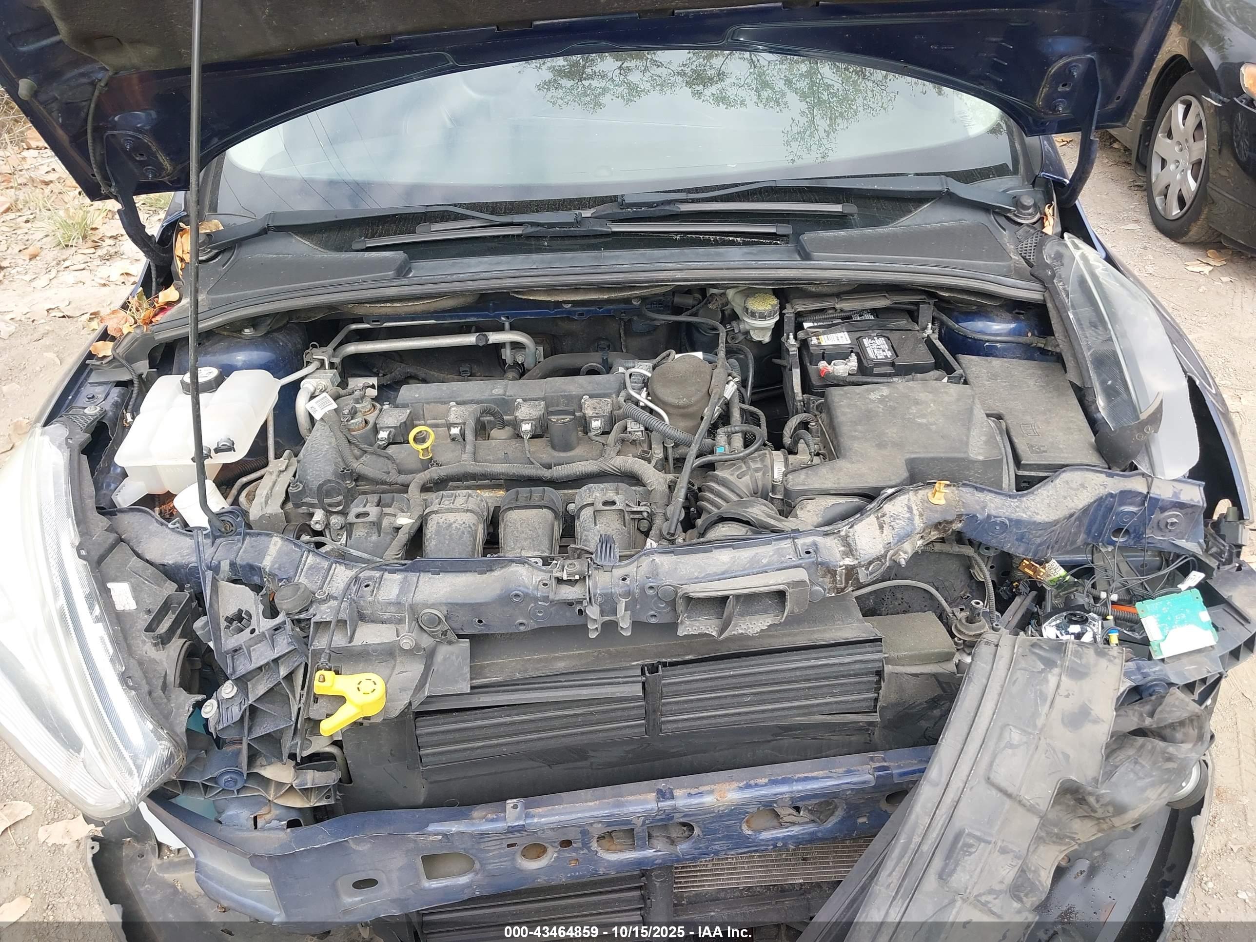 FORD FOCUS image 10