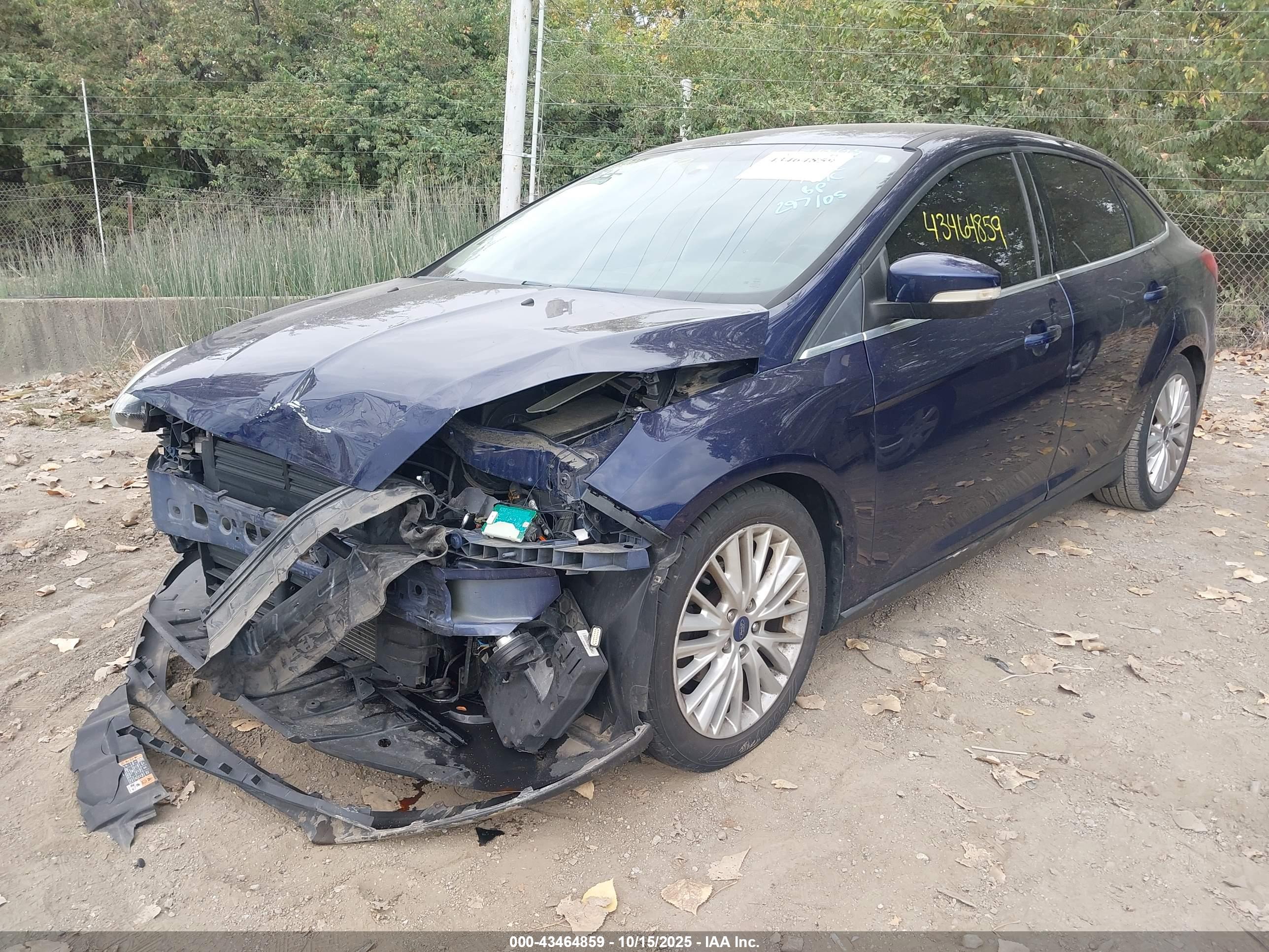 FORD FOCUS image 6