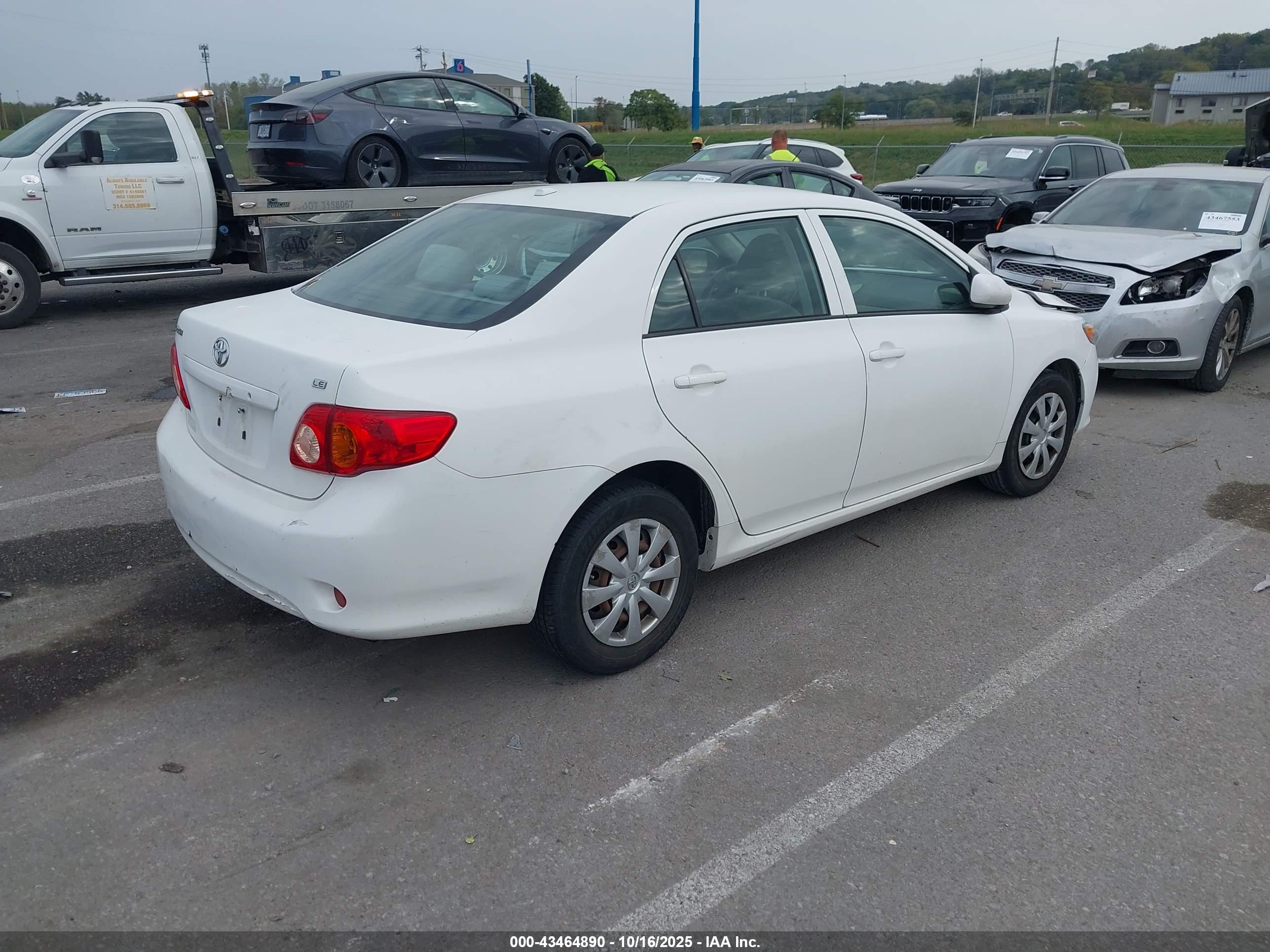 TOYOTA COROLLA image 4