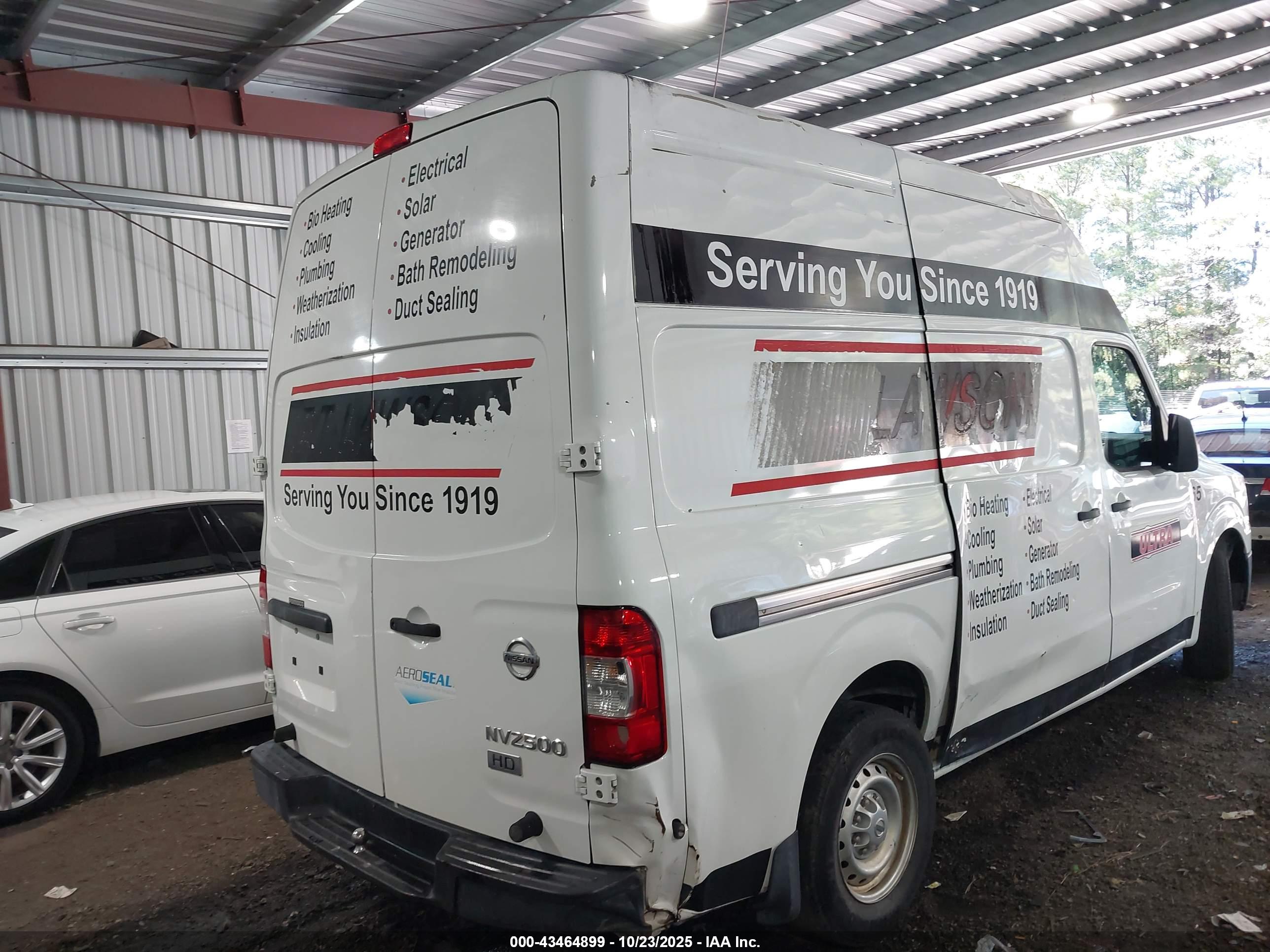 NISSAN NV image 6