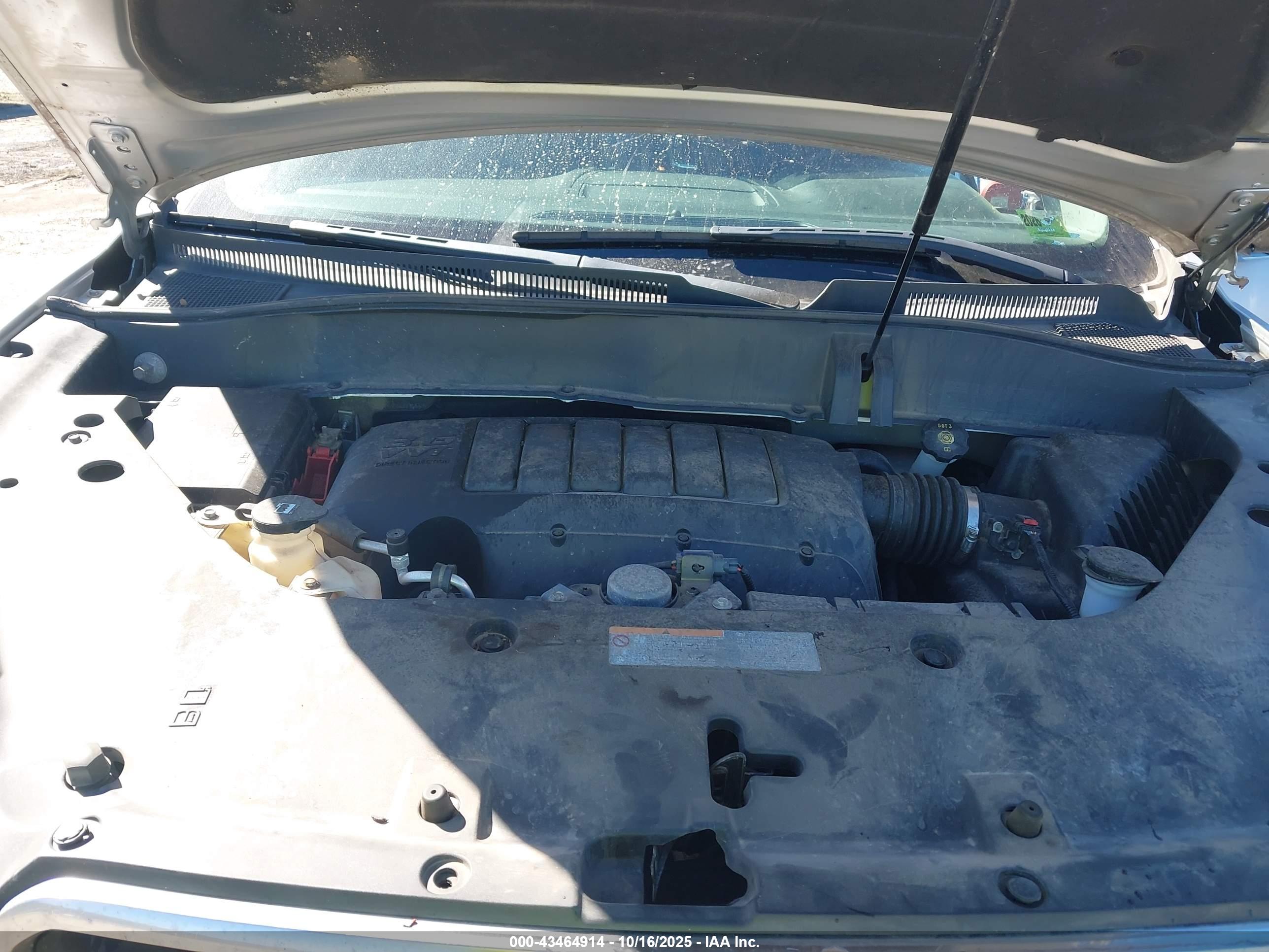 GMC ACADIA image 10