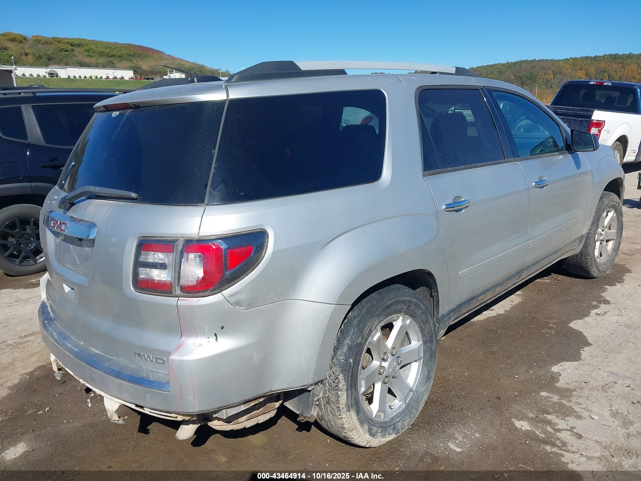 GMC ACADIA image 4
