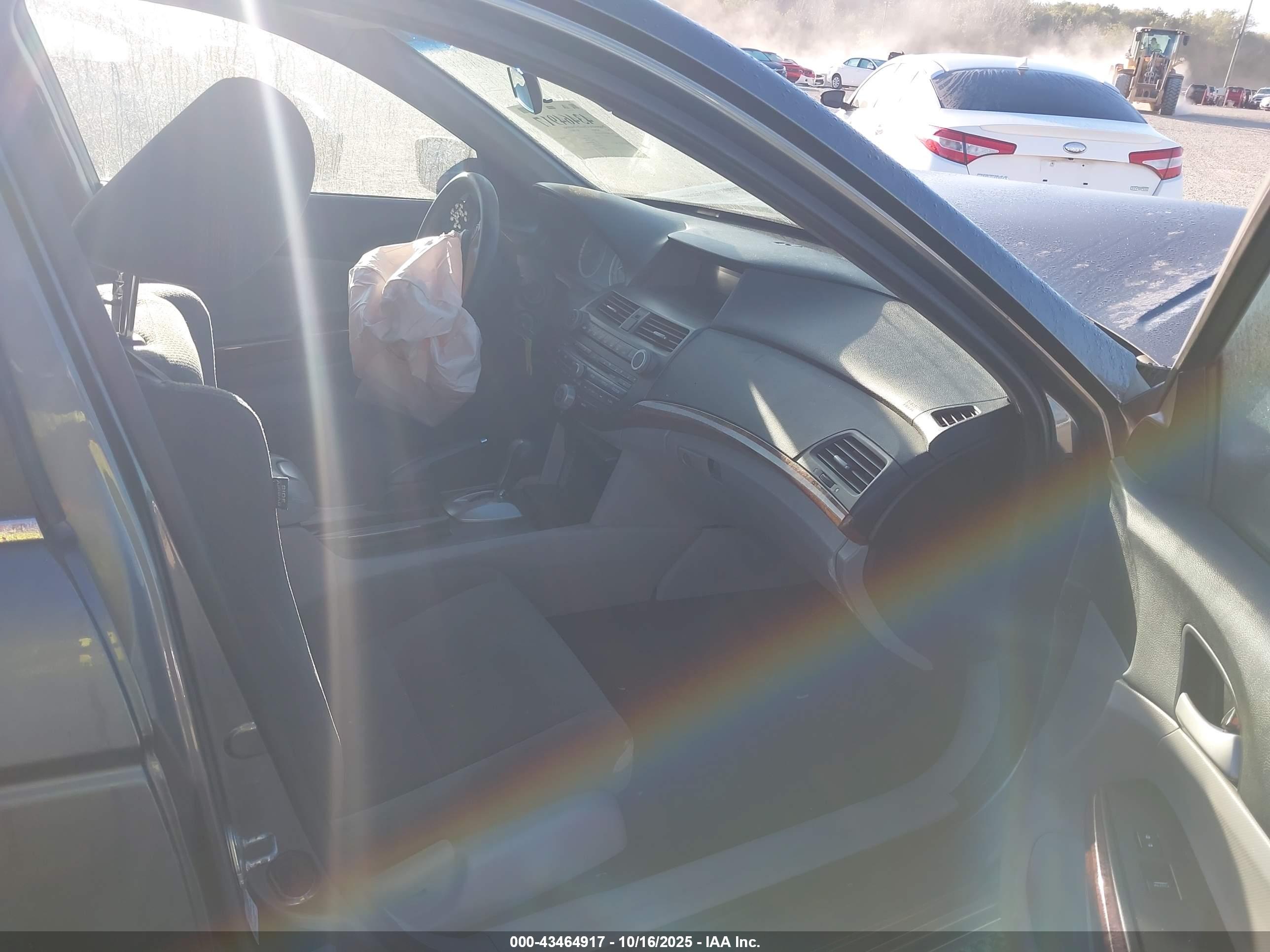 HONDA ACCORD image 5