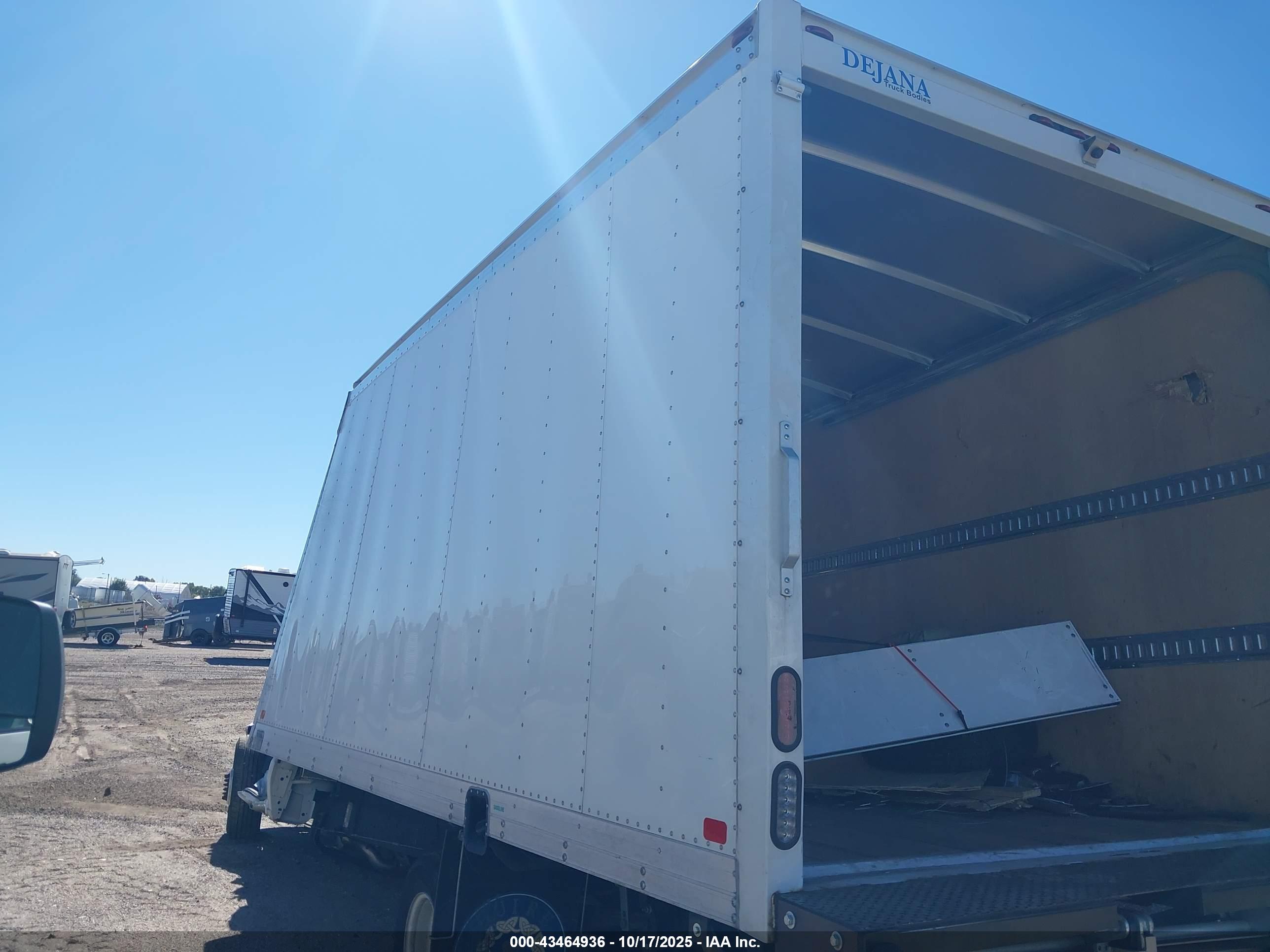 FORD E-350 image 3